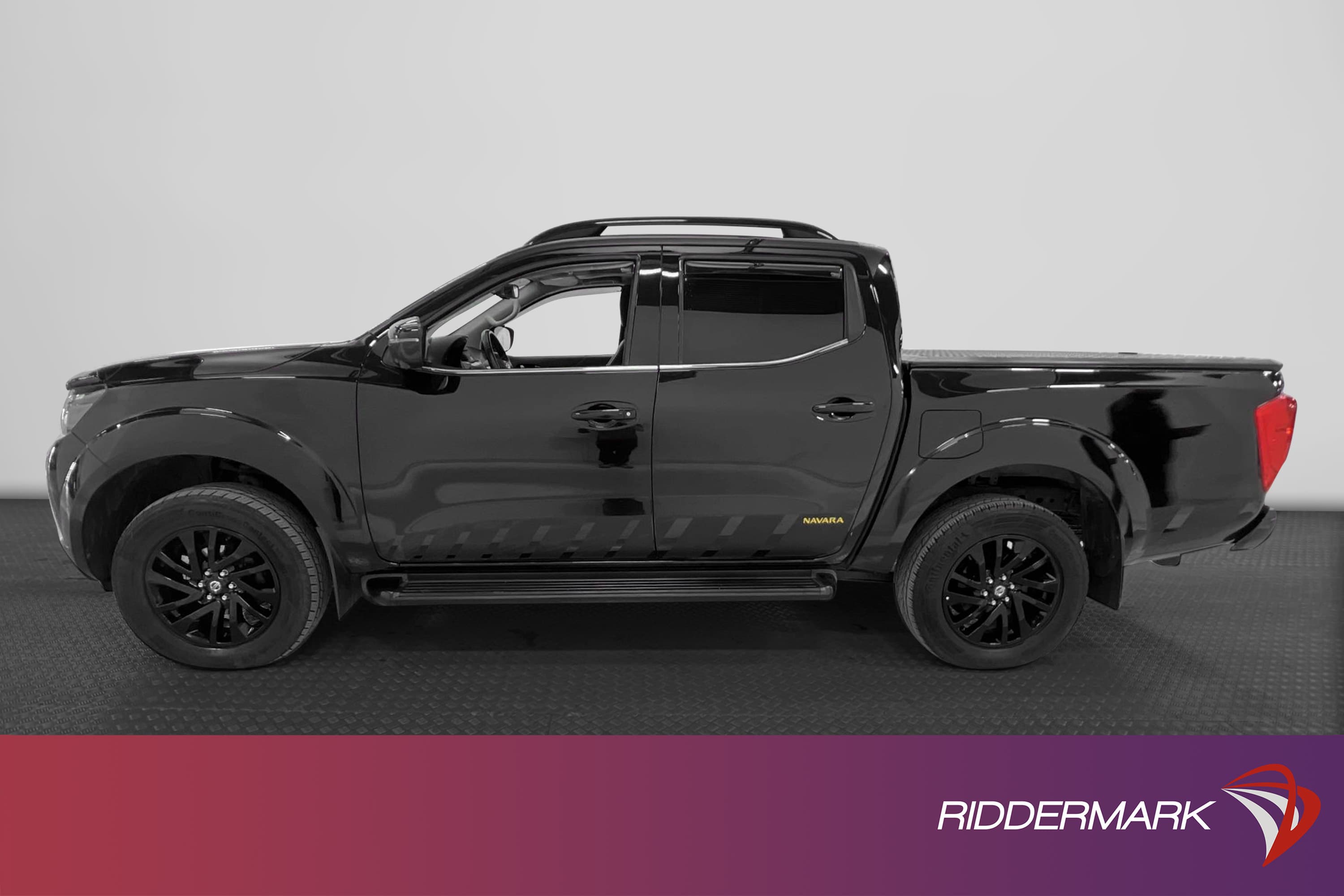 Nissan Navara N-Guard 2.3 190hk 4WD Värmare Drag Diff Moms
