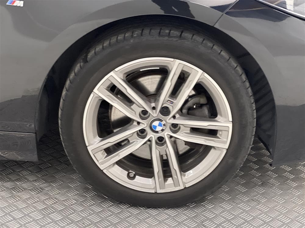 BMW 118d 150hk M-Sport Connected Driveinteriör