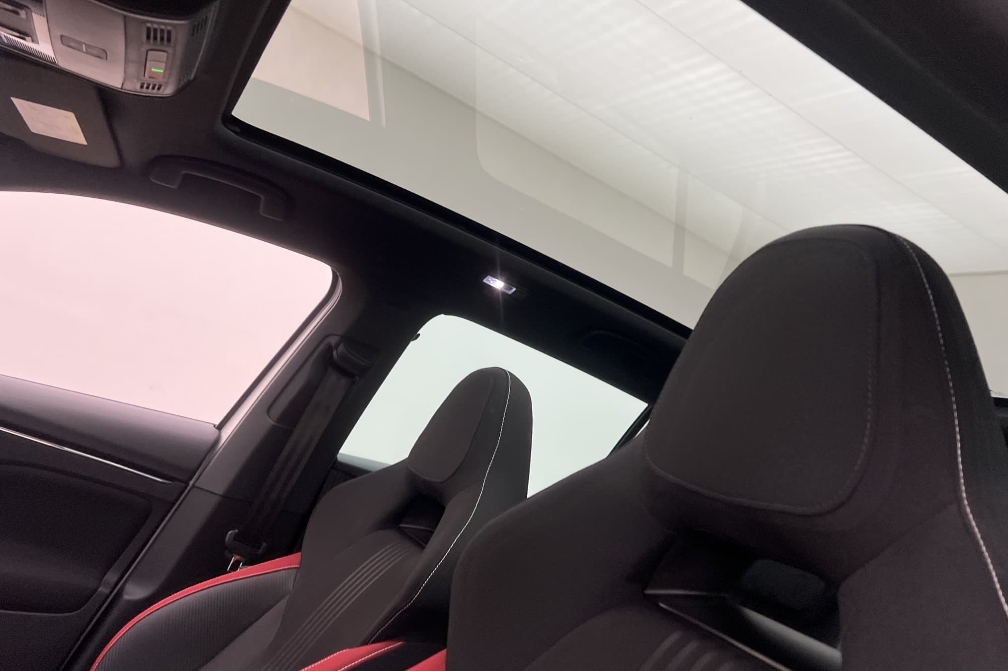 Skoda Scala TSI 110hk Monte Carlo Pano Cockpit Kamera Navi