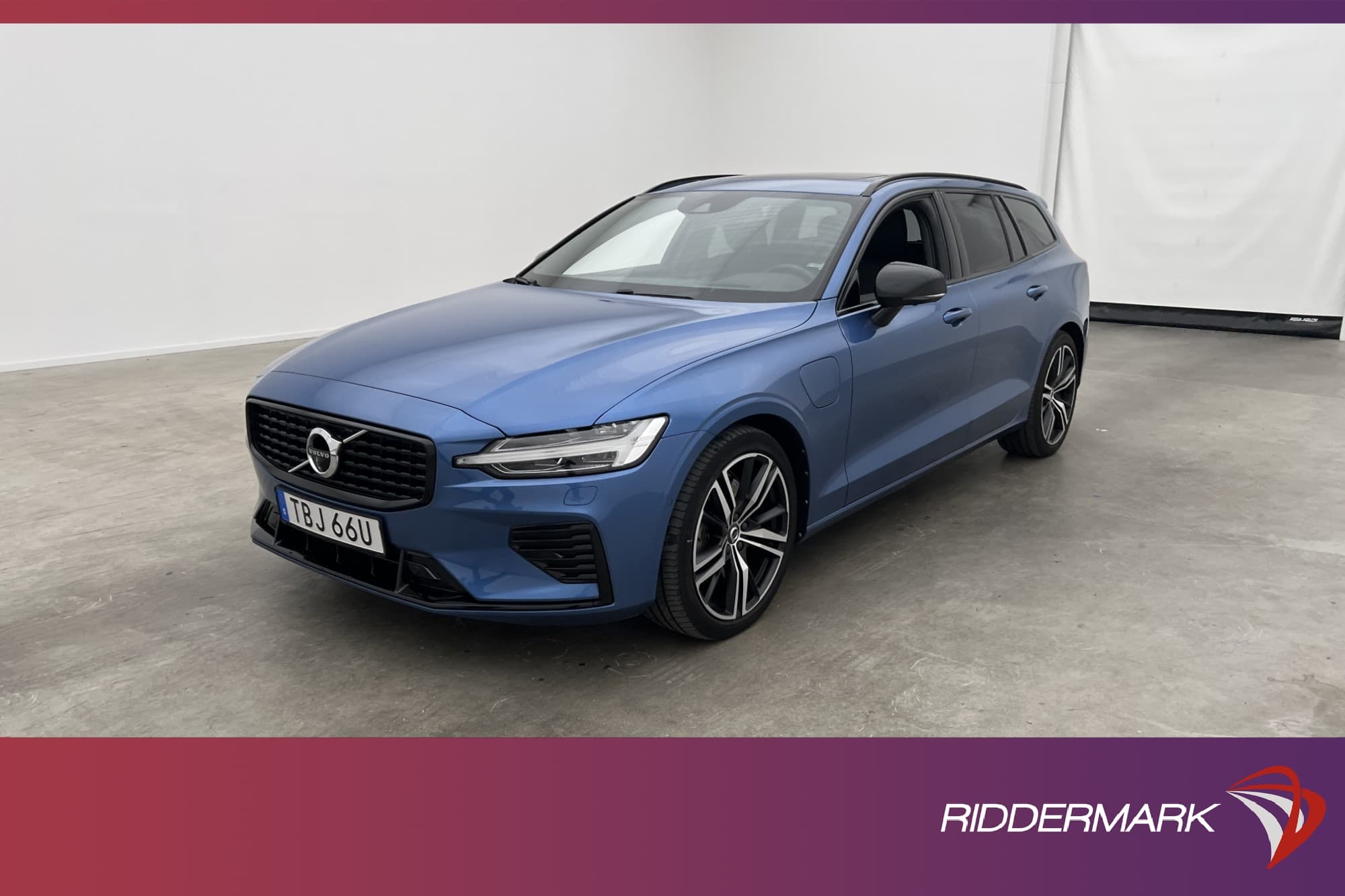 Volvo V60 Recharge T6 AWD