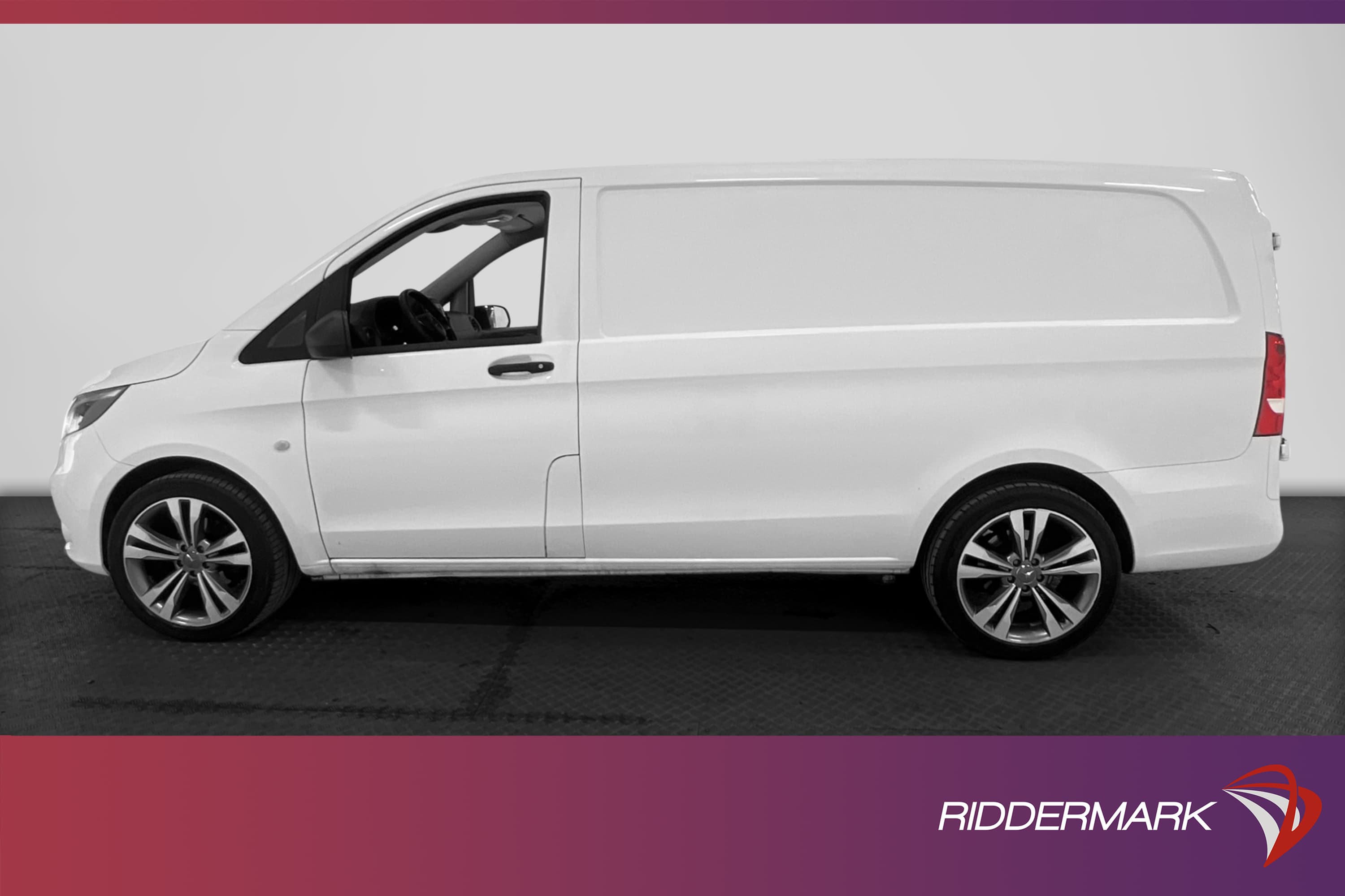 Mercedes-Benz Vito L2 116CDI Värmare Dragkrok V-inredd Moms