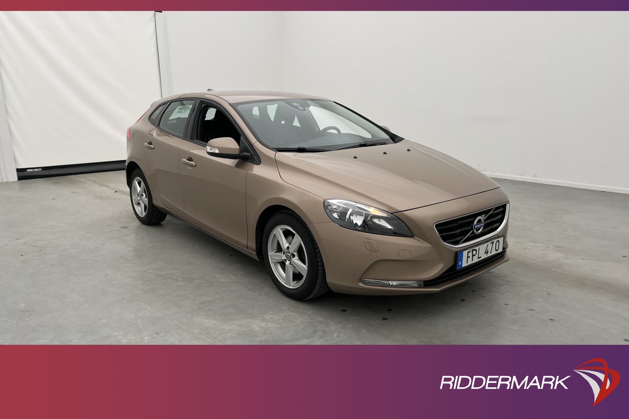Volvo V40 D2