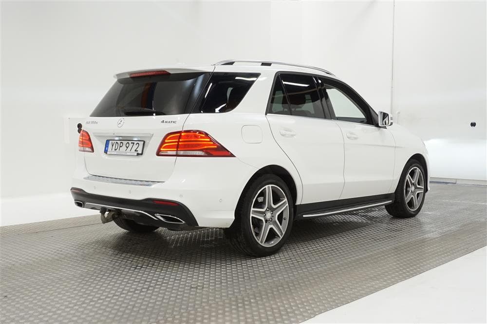 Mercedes-Benz GLE 350d 4M 258hk AMG Pano Luftfjäd 360° Drag
