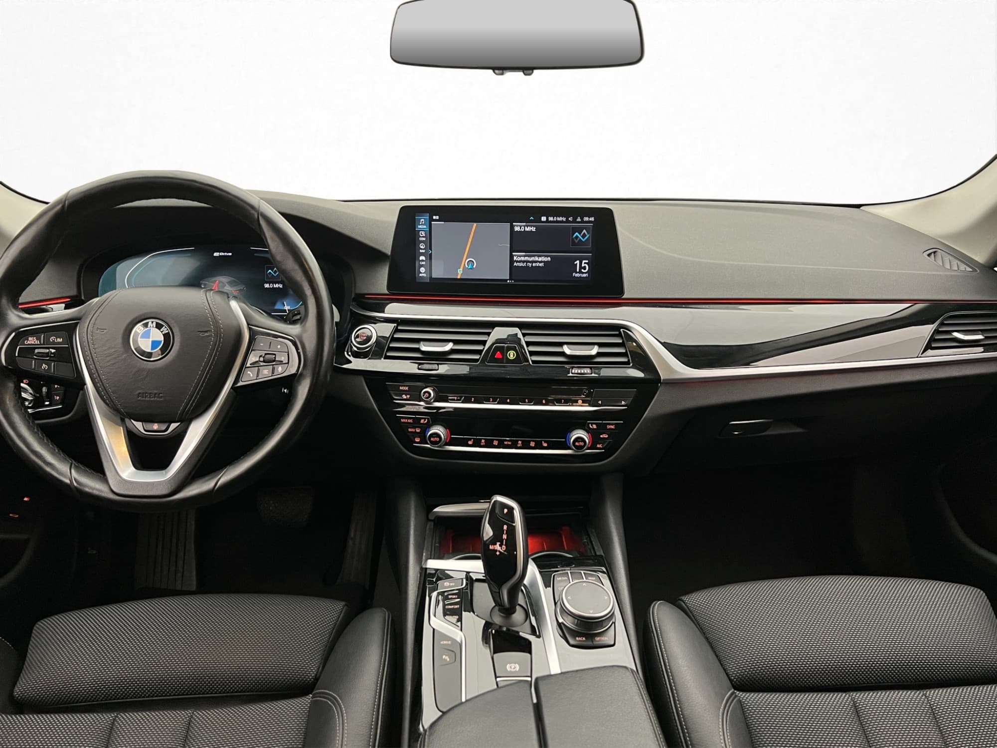 BMW 530 e xDrive iPerformance Sport line Cockpit Drag Kamera