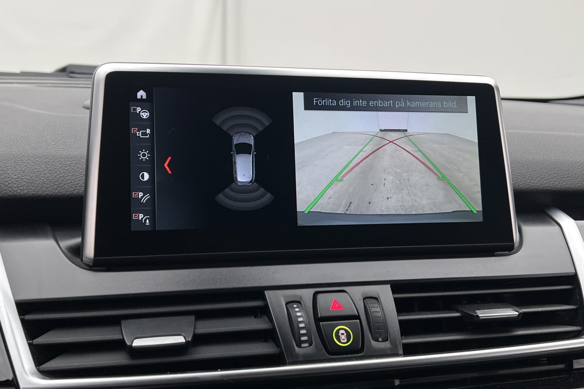 BMW 225 xe Active Tourer M Sport Skinn HUD HiFi Kamera Navi