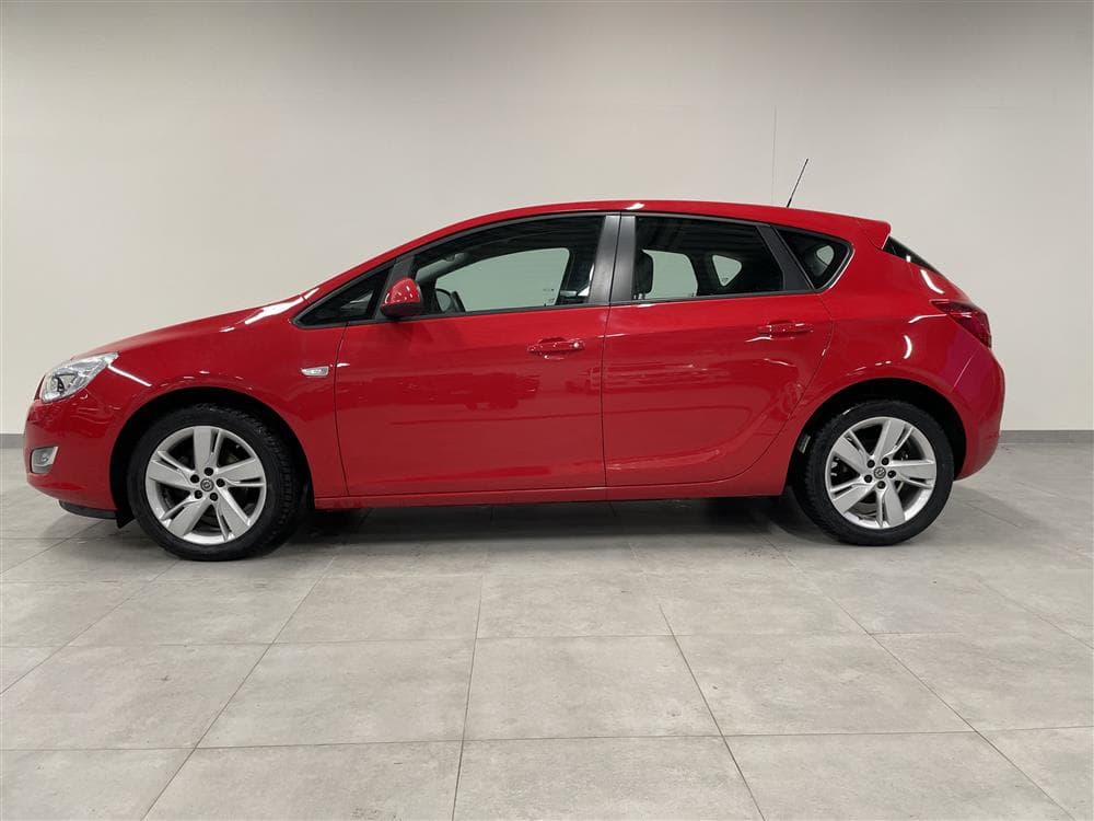 Opel Astra 1.6 ECOTEC 115hk