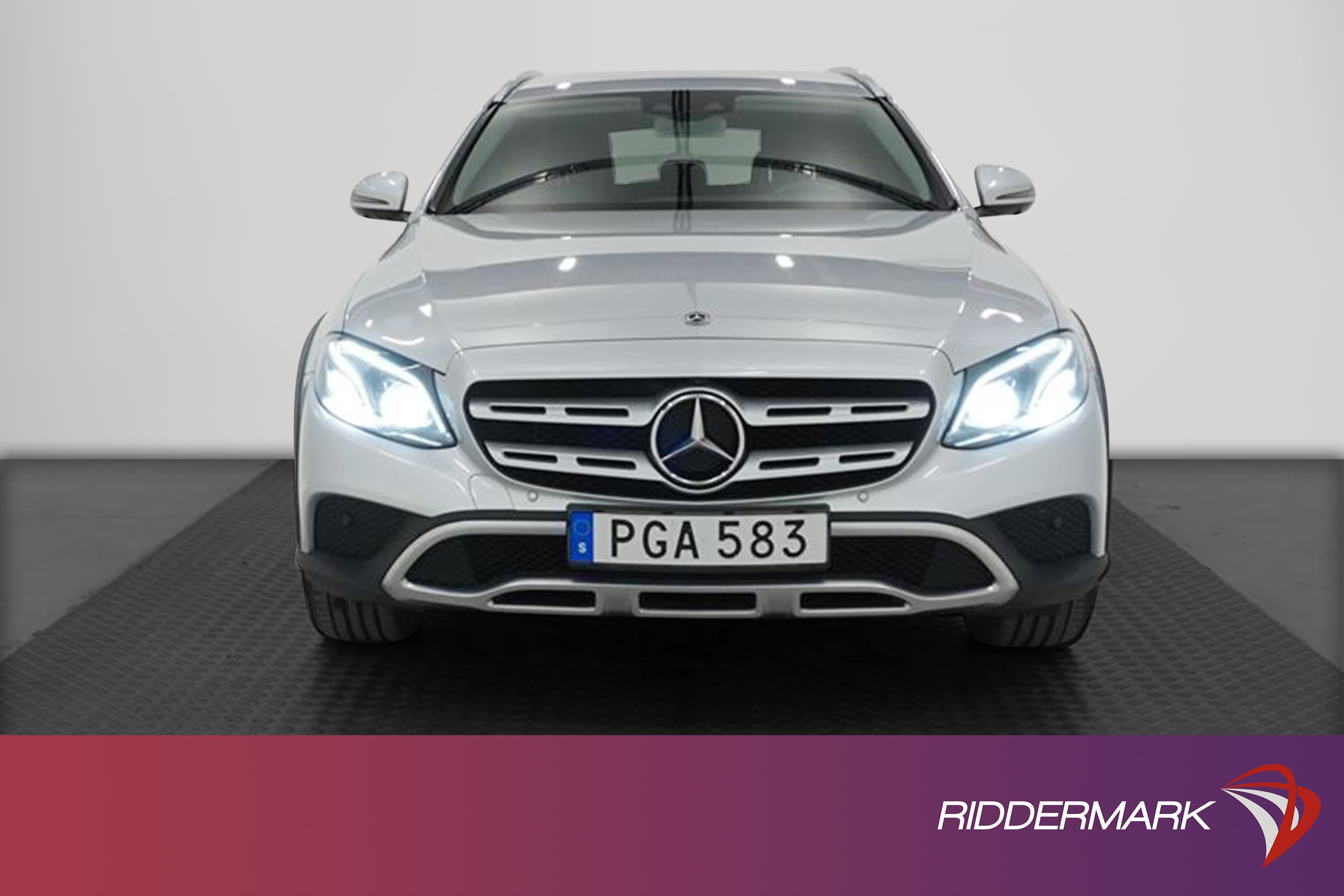Mercedes-Benz E 220d 4M All-T 194hk D-värm Burmester 360°exteriör