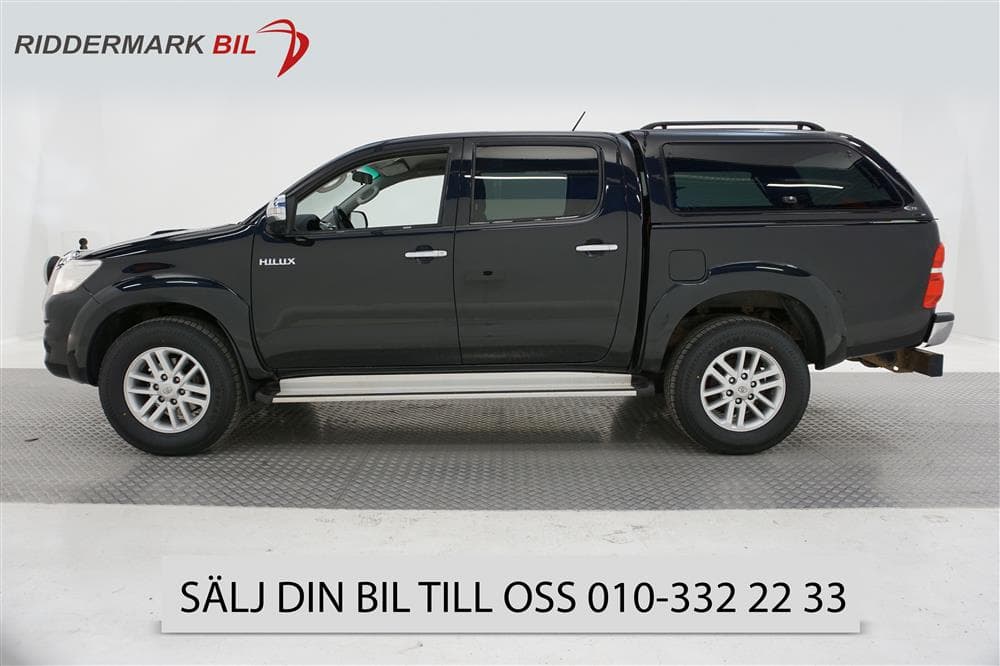 Toyota Hilux 3.0 Aut 4WD 171hk Invincible Drag Kåpa Moms