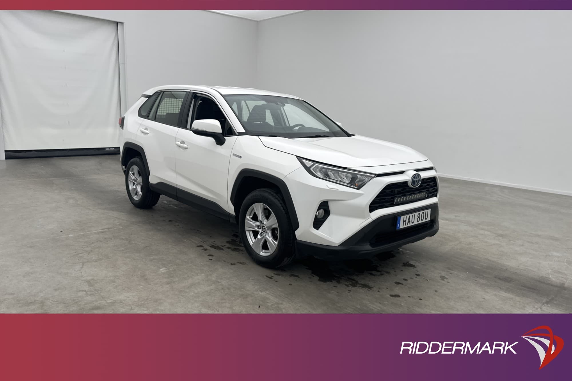 Toyota RAV4 Hybrid AWD E-CVT 222hk