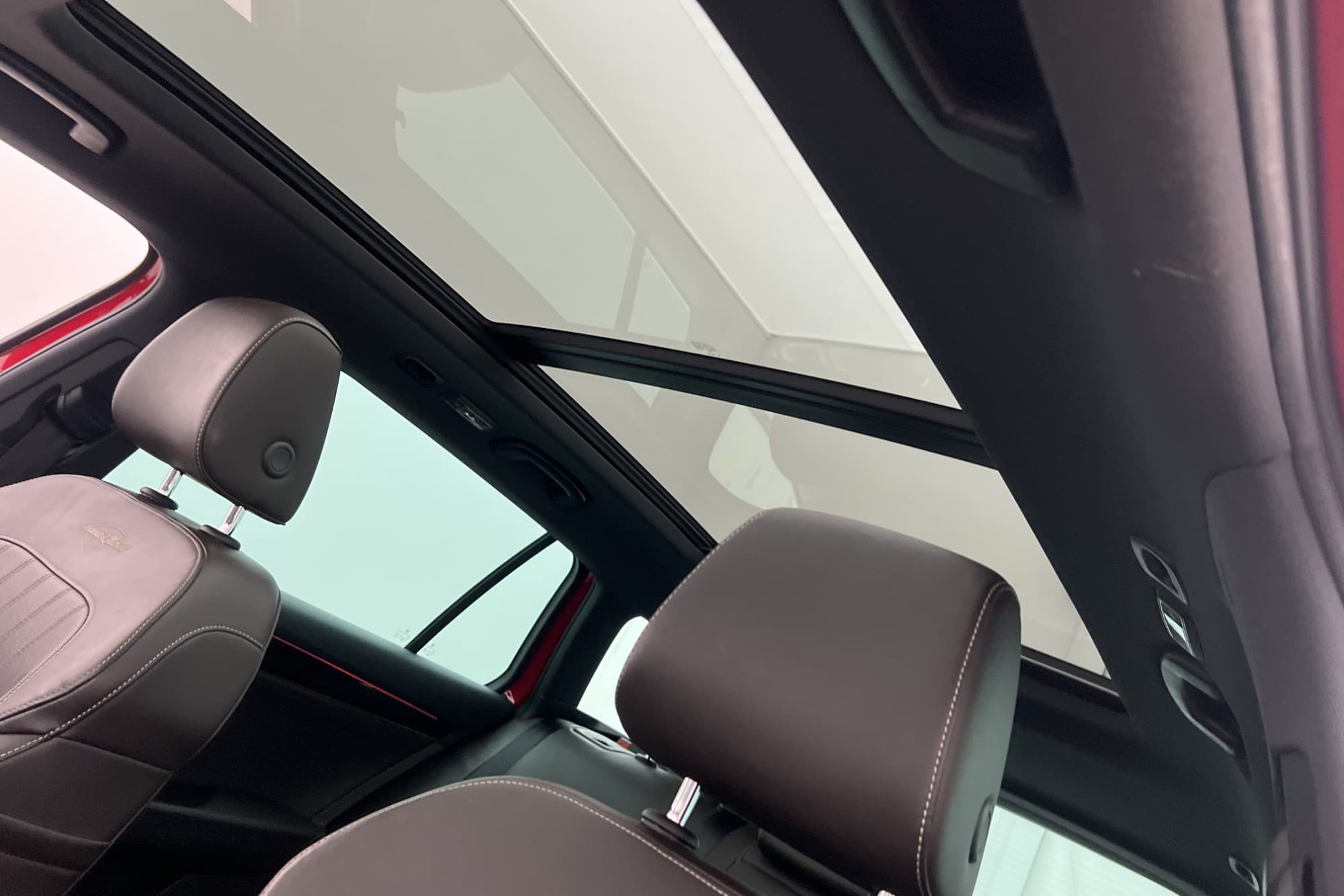 Skoda Superb iV Plug-in 218hk L&K Pano Cockpit Drag MOMS