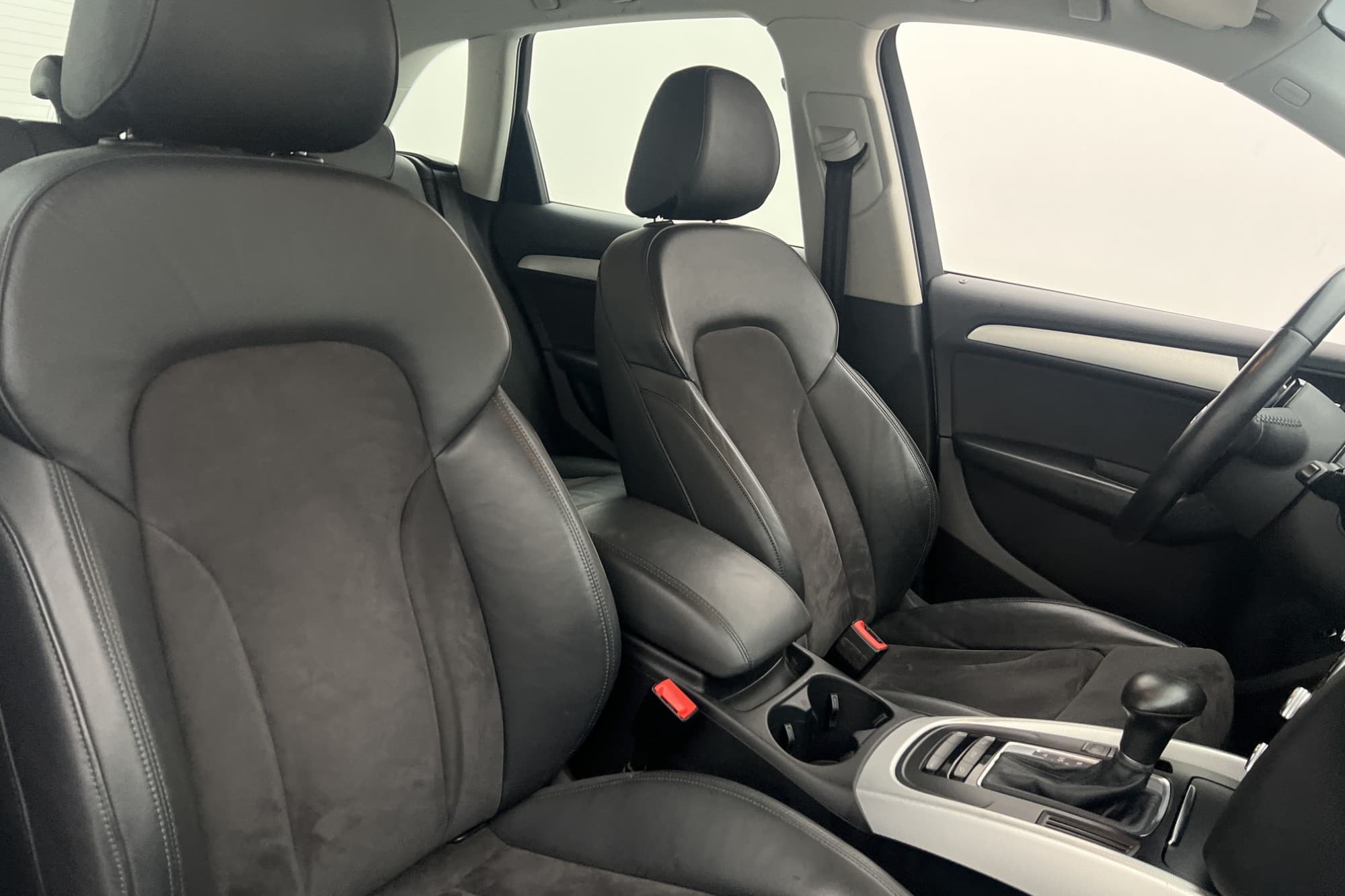 Audi Q5 2.0 TDI Quattro Design Halvskinn P-Sensorer Dragkrok