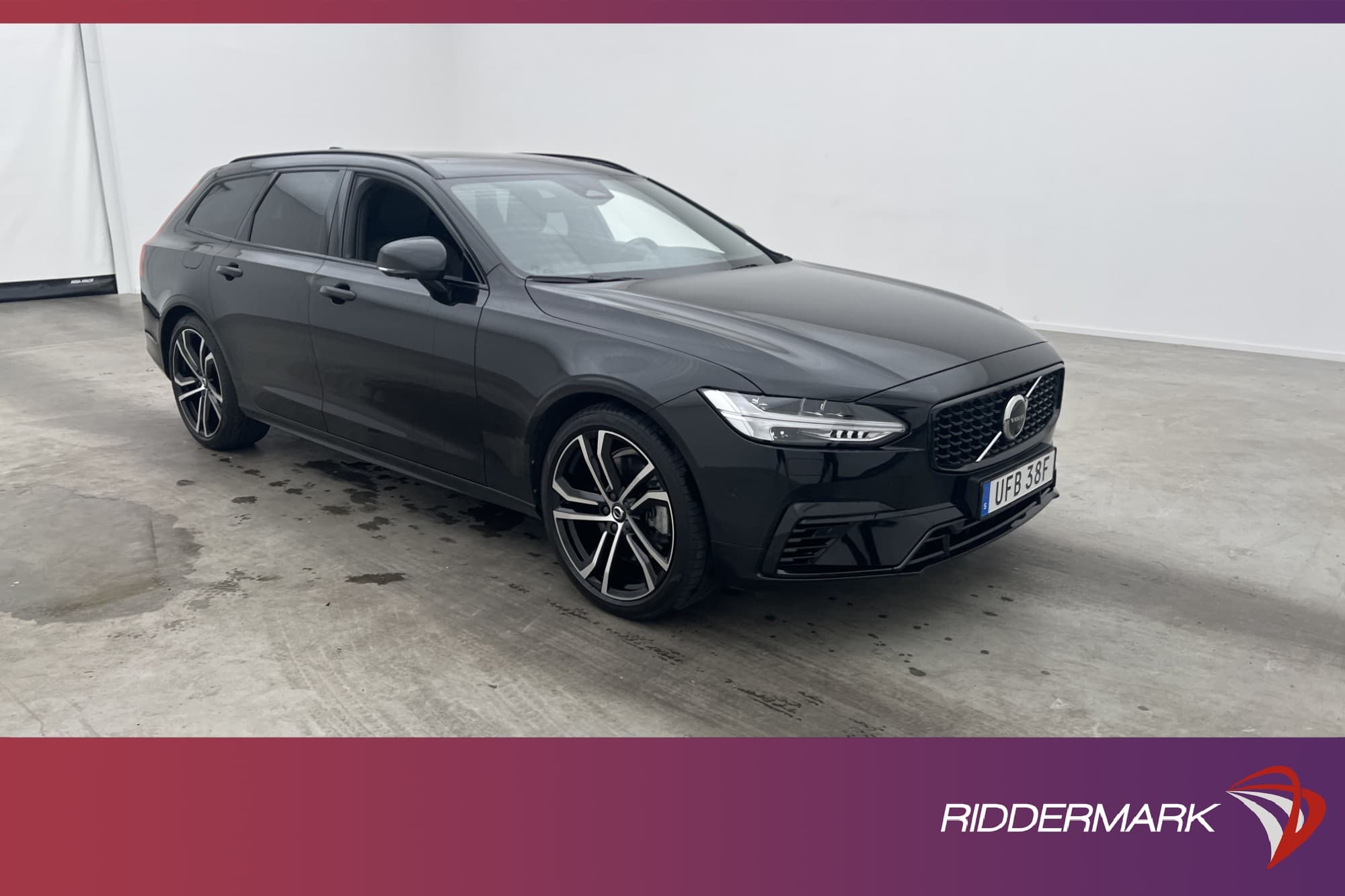 Volvo V90 T8 AWD 456hk
