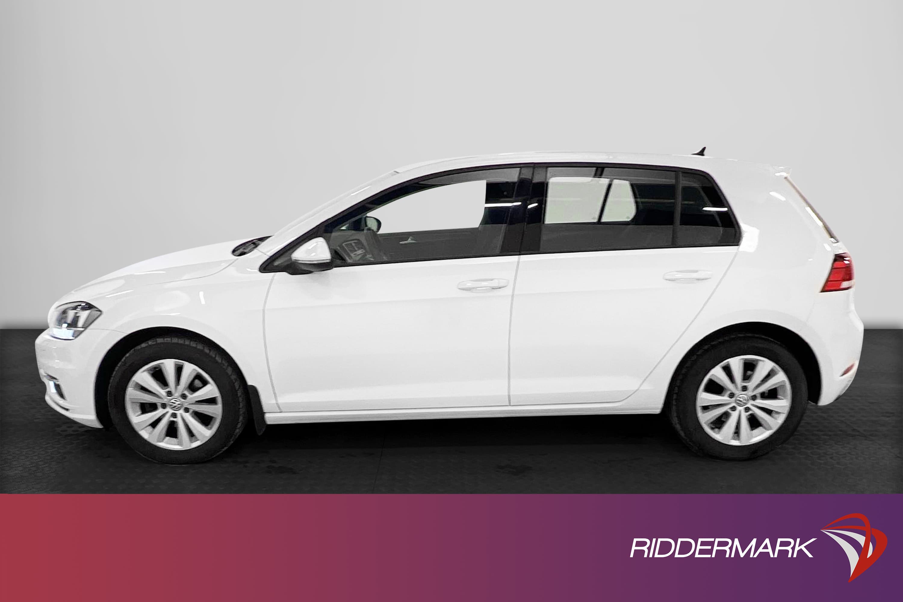 Volkswagen Golf 1.0 TSI 110hk