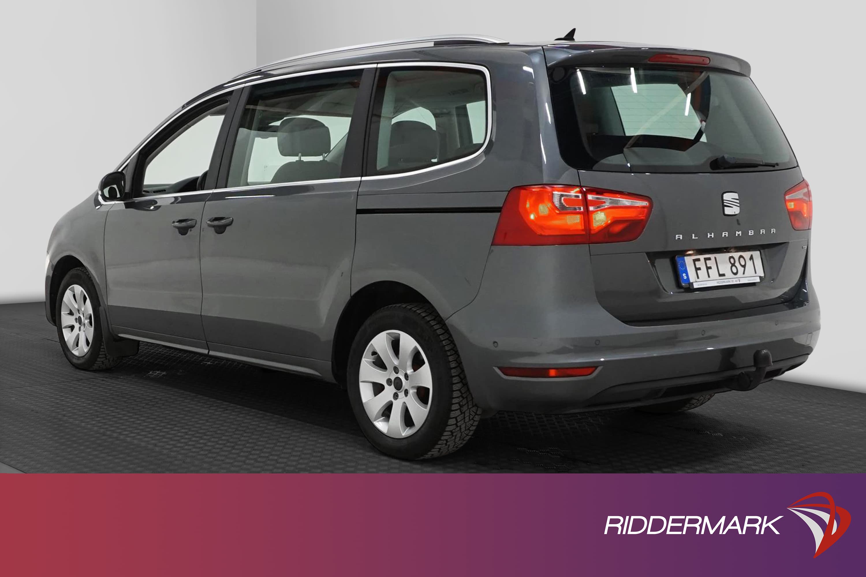 SEAT Alhambra 2.0 TDI 140hk 7-Sits Värmare Kamera Drag Navi