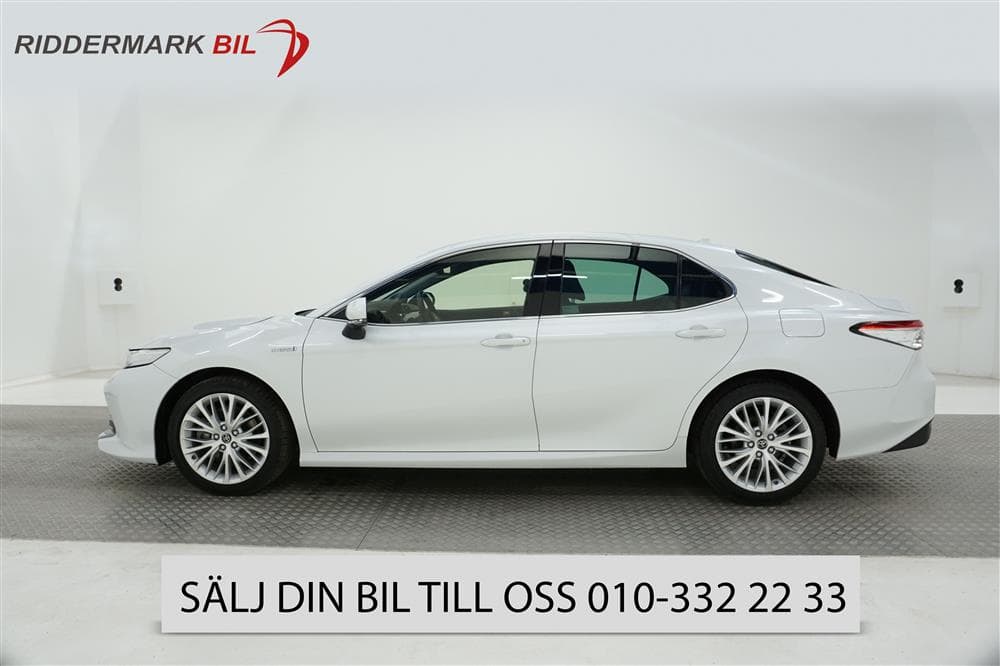 Toyota Camry 2.5 Hybrid 218hk