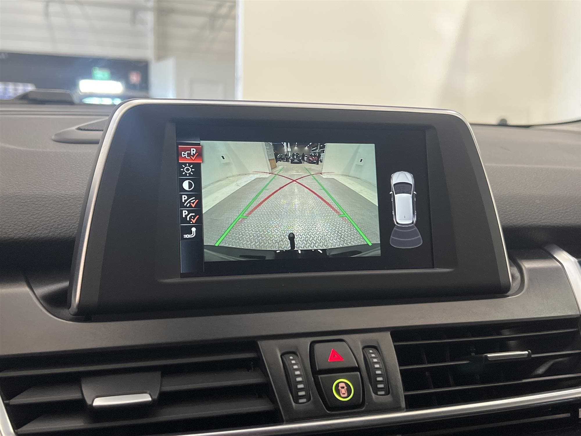 BMW 218d Active Tourer  Drag P-sensorer Rattvärme 0.41l/milinteriör