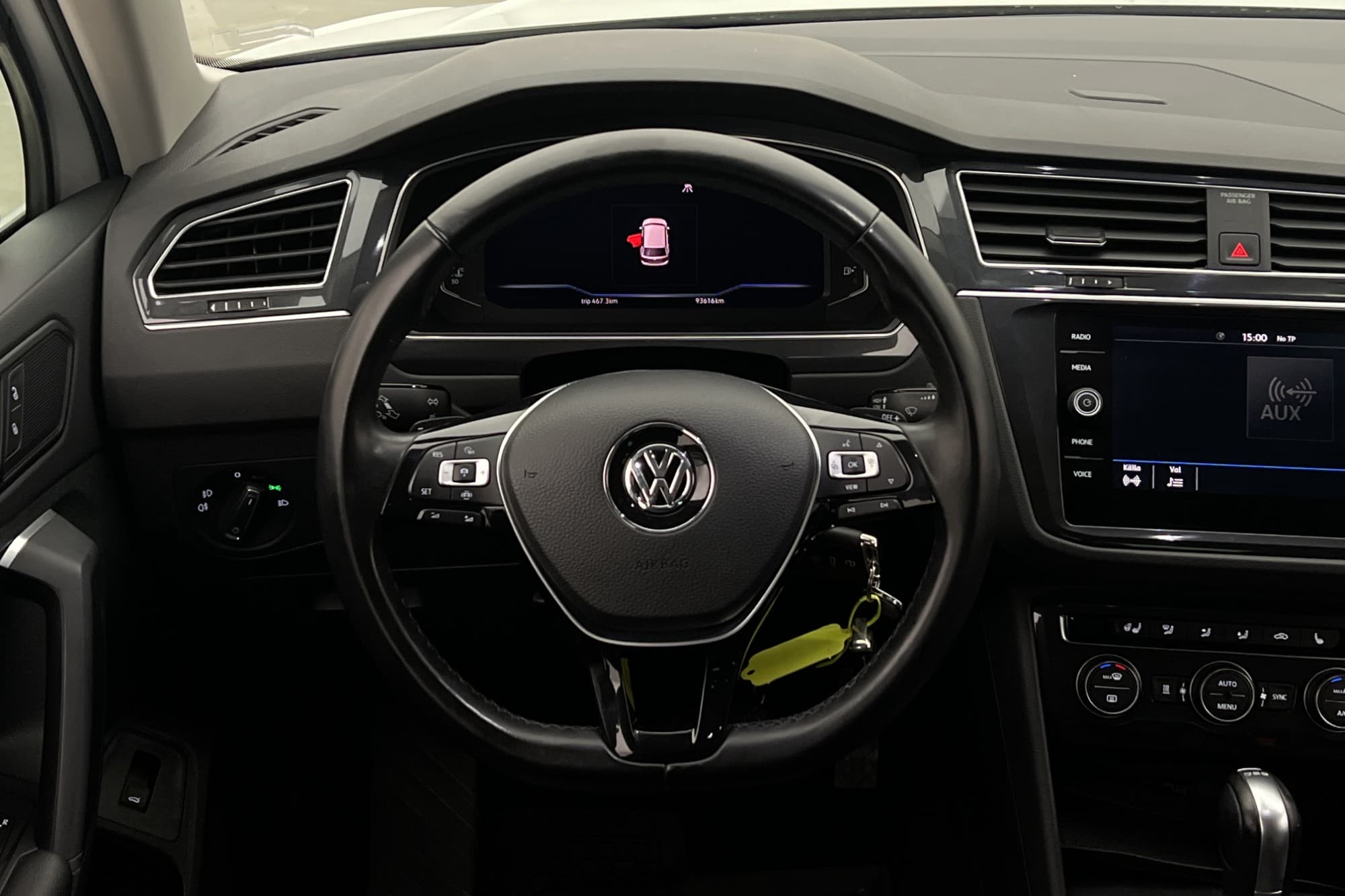 Volkswagen Tiguan 4M 190hk R-Line Cockpit P-Värm Skinn Drag