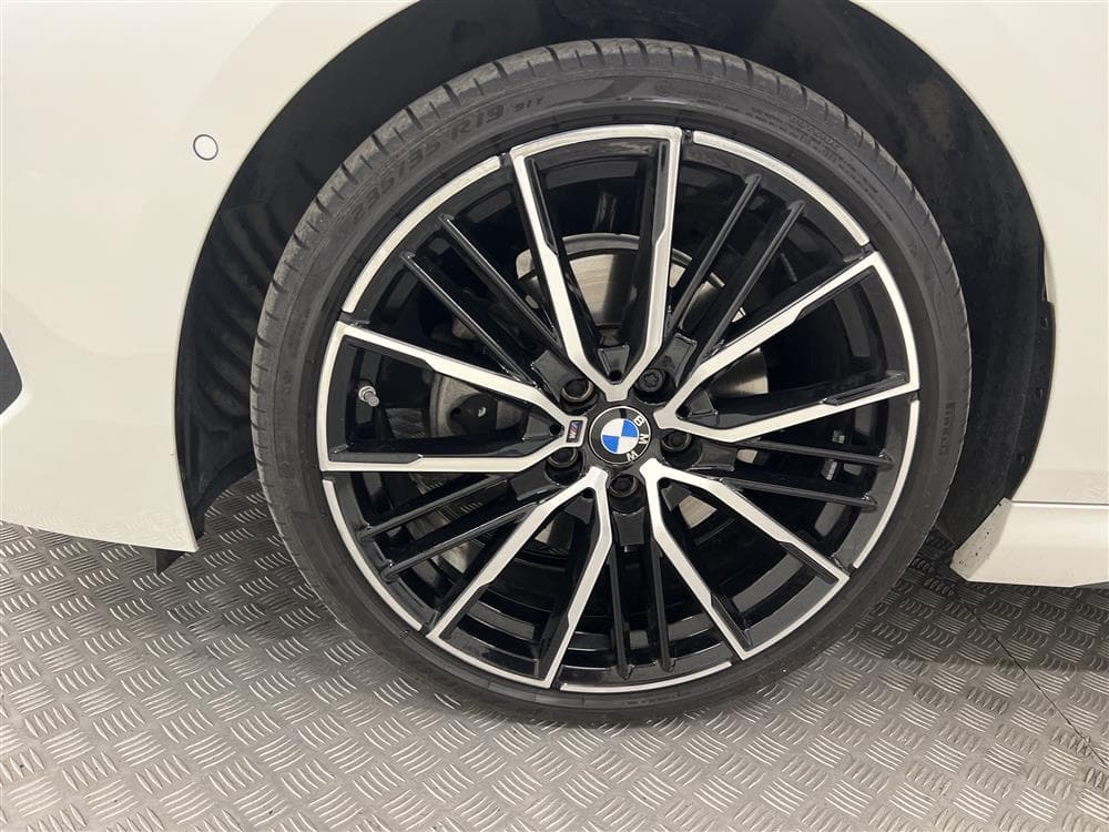 BMW 218d Gran Coupé 150hk M-Sport HiFi Kamera Navi MOMSinteriör