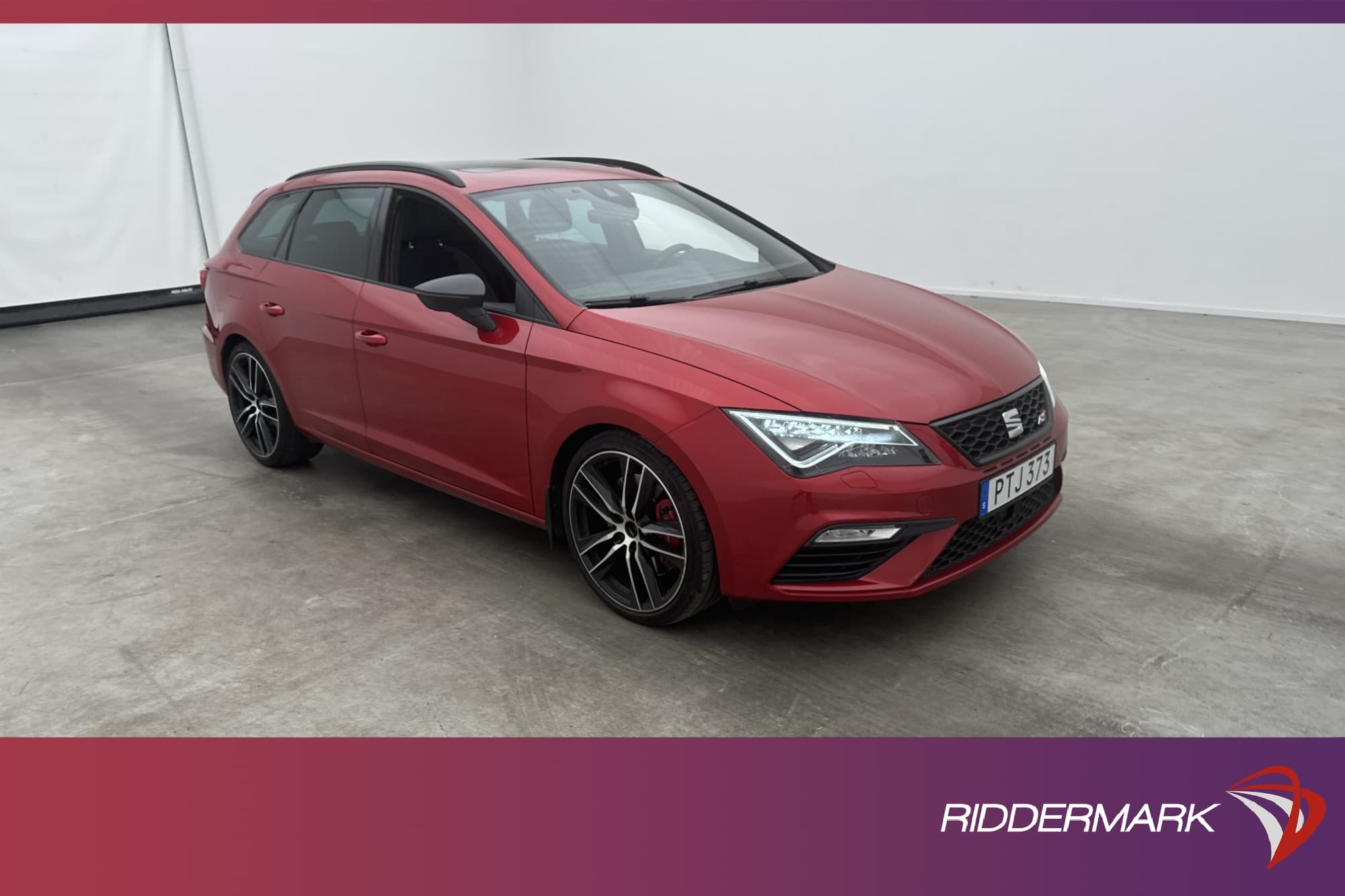 SEAT Leon Cupra ST 4D 300hk DCC Pano Cockpit Beats Kamera