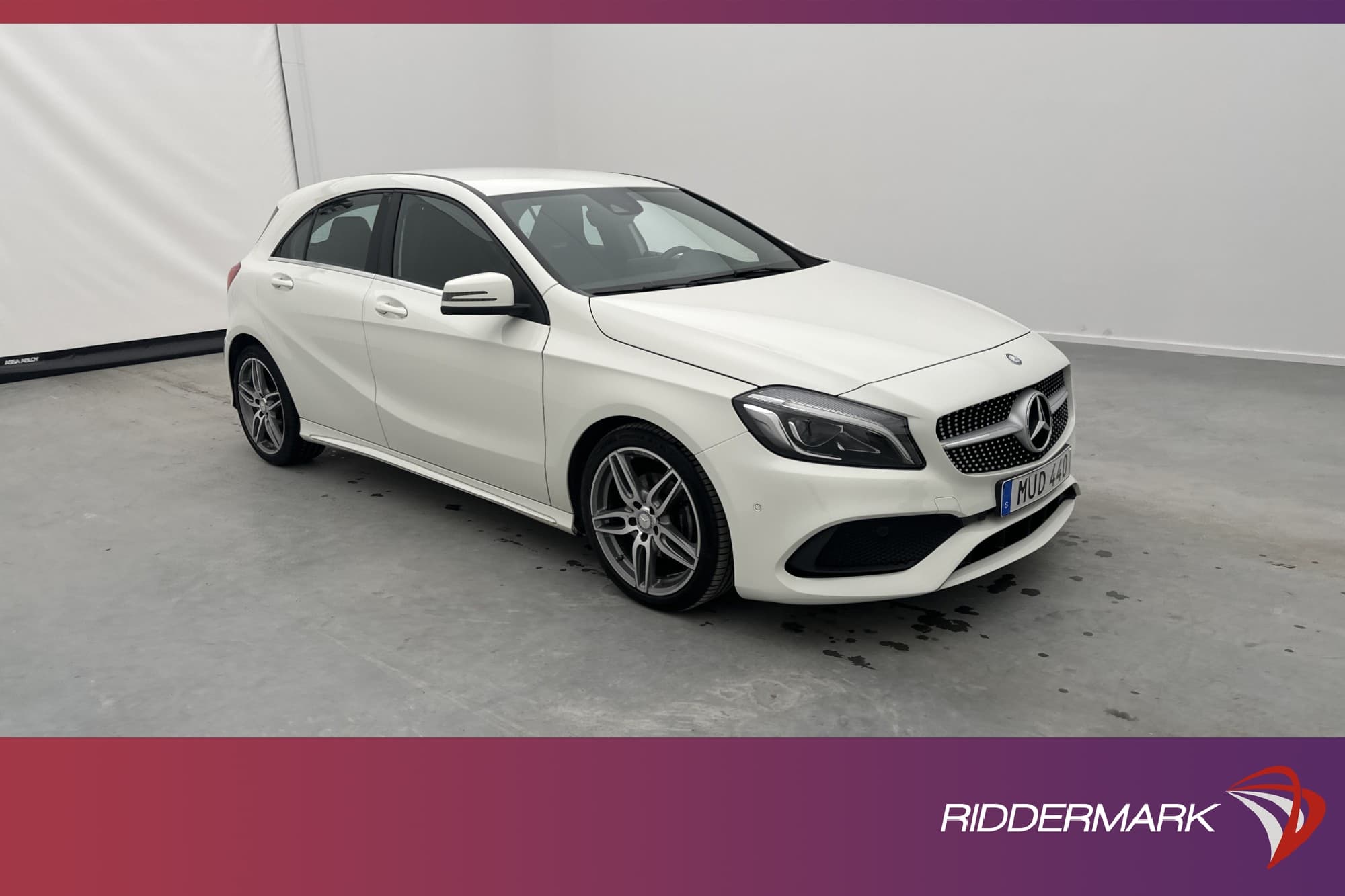 Mercedes-Benz A 180 122hk