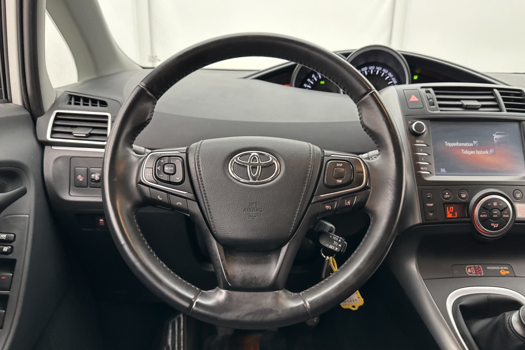 Toyota Verso VVT-i 1.8 147hk Active Plus 7-Sits Kamera Navi