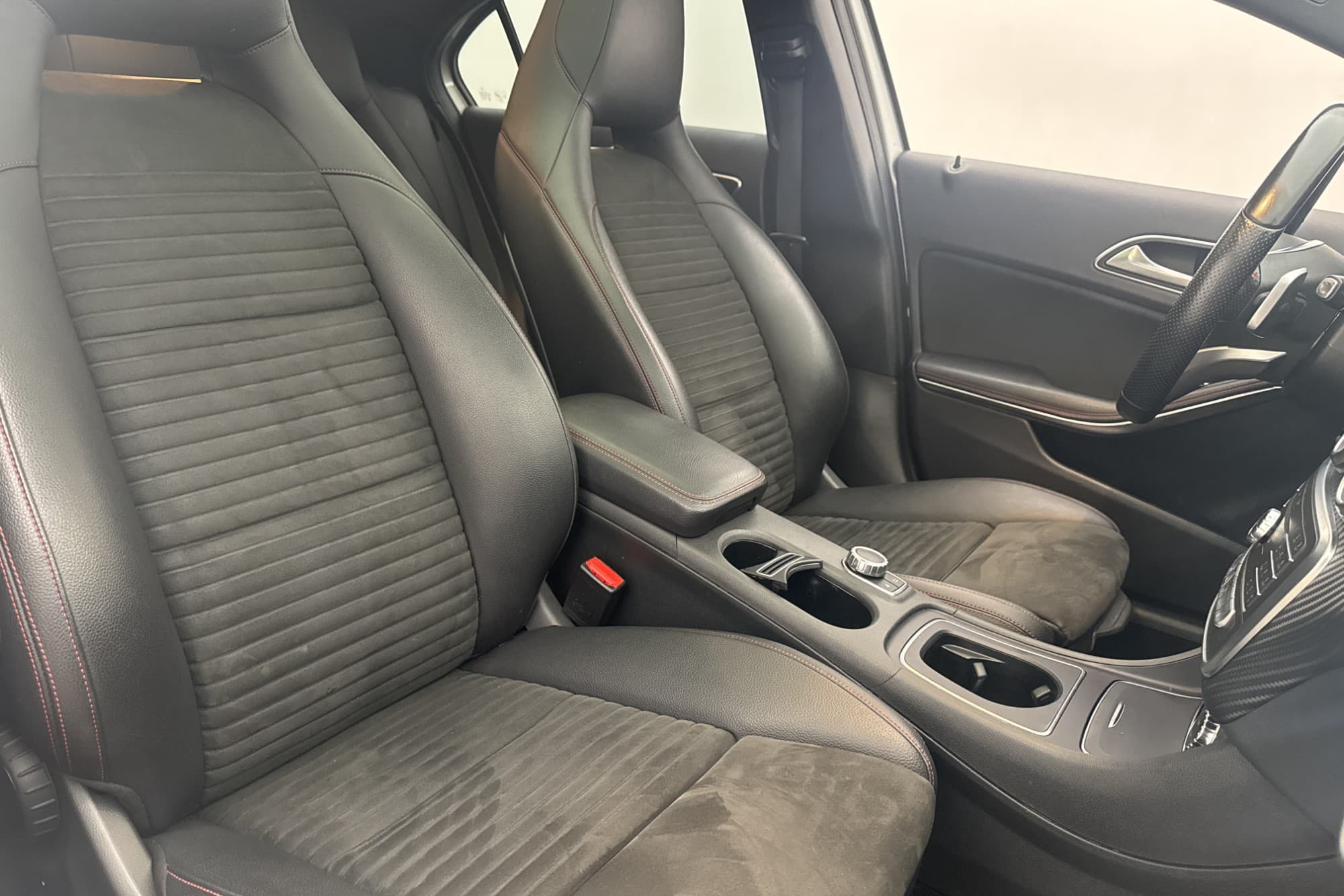 Mercedes-Benz A 180 d 109hk AMG Taklucka Halvskinn