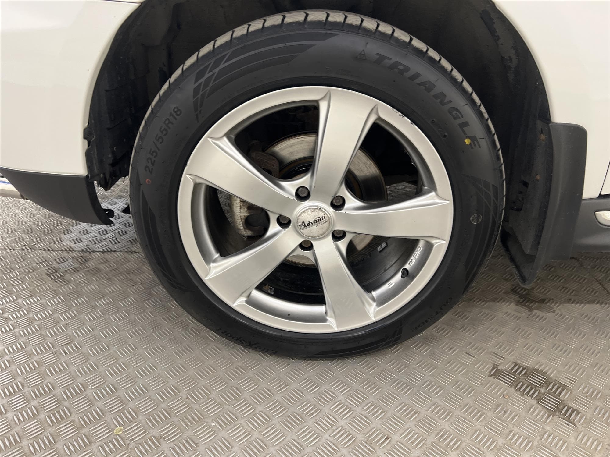 Mitsubishi Outlander 2.2 Di-D 4WD 156hk 7-sits Värmare Drag