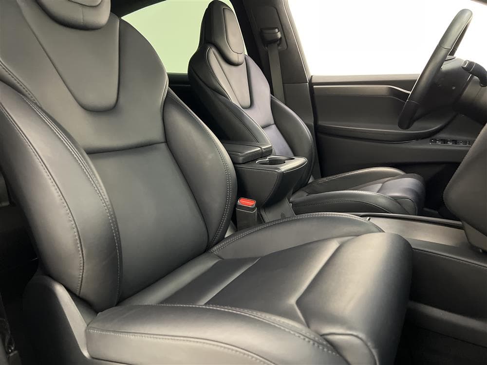 Tesla Model X 100D 423hk Dragkrok FSD Kolfiber Moms Leasbarinteriör