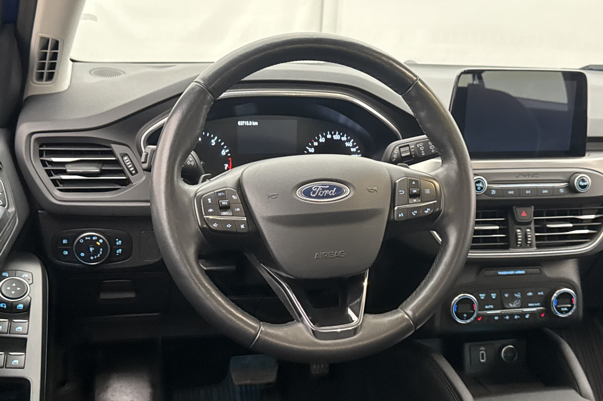 Ford Focus EcoBoost 1.0 125hk Titanium Sensorer Rattvärme