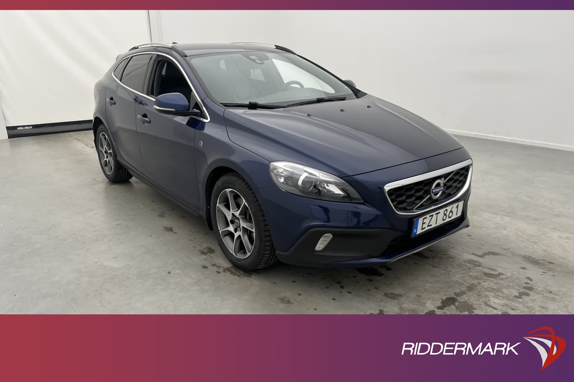 Volvo V40 Cross Country D4