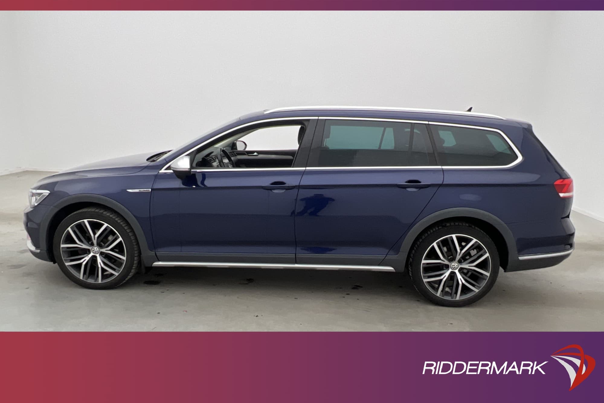 Volkswagen Passat Alltrack 2.0 TDI 4M Cockpit Pano Värm Drag