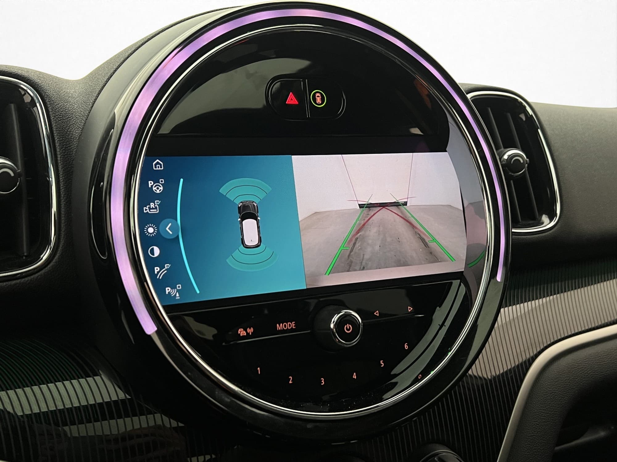 MINI Countryman Cooper SE ALL4 Panorama H/K Läder HUD Kamera