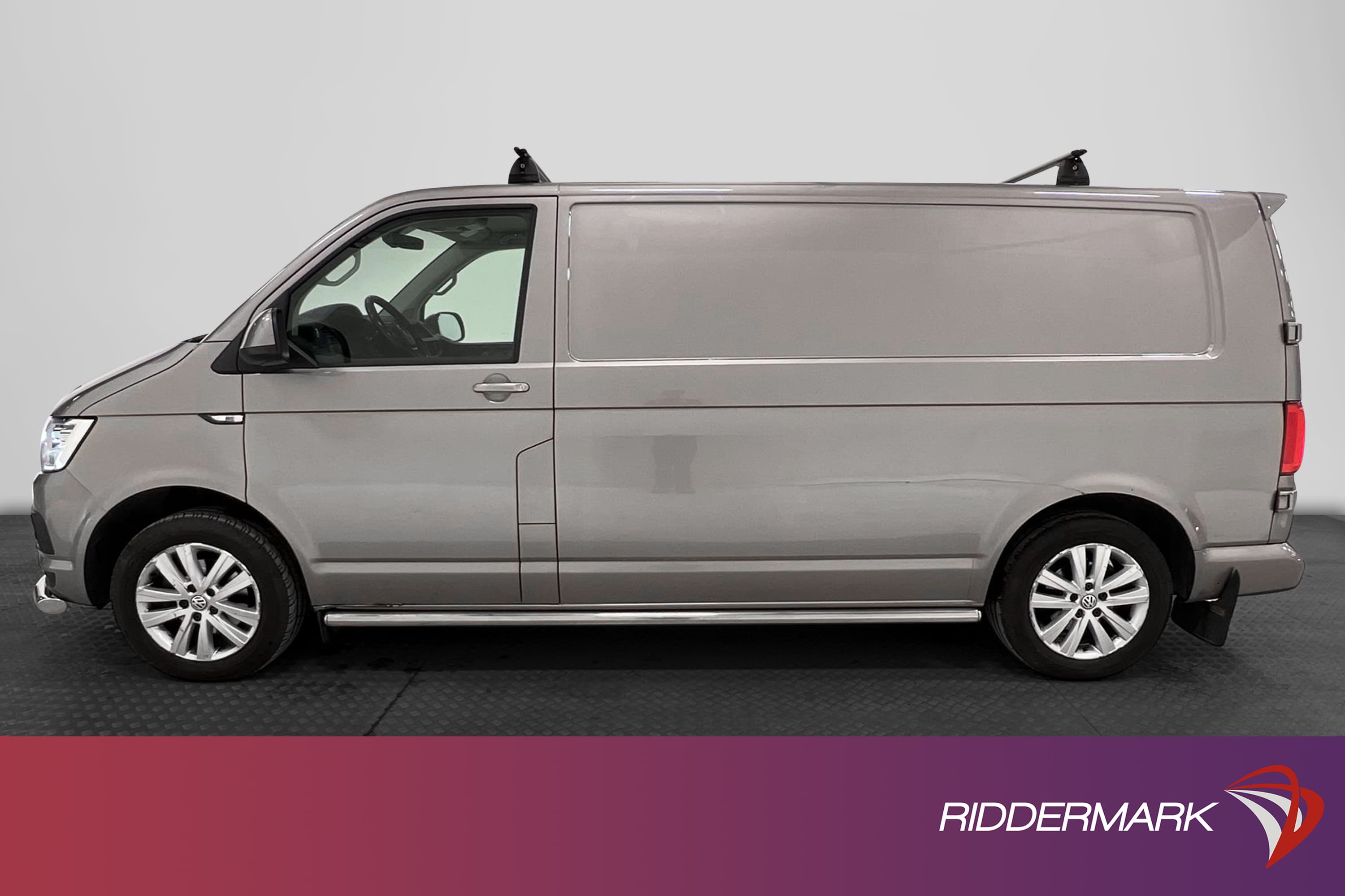 Volkswagen Transporter 2.0TDI Automat  Drag Värmare Moms