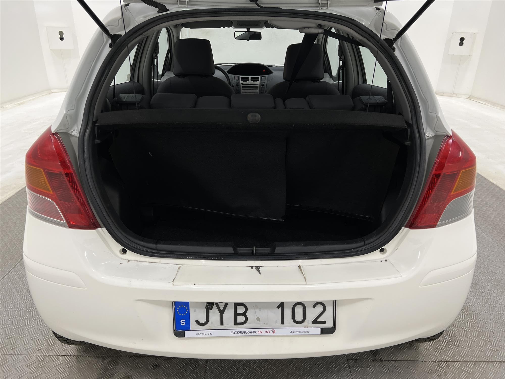 Toyota Yaris 1.4 D-4D 90hk Motorvärmare  Nyservad 0,36L/mil