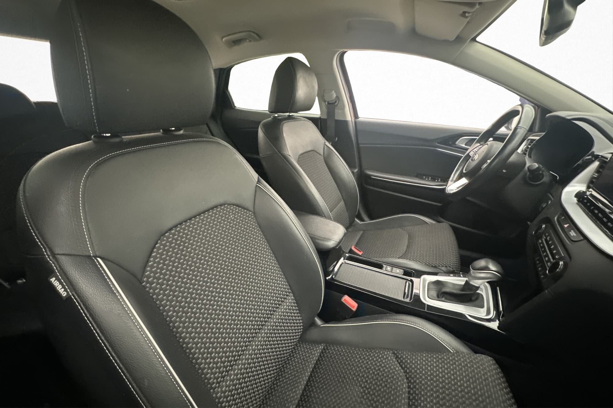 Kia XCeed Plug-in Hybrid Kamera Navi CarPlay Adaptiv-Fart