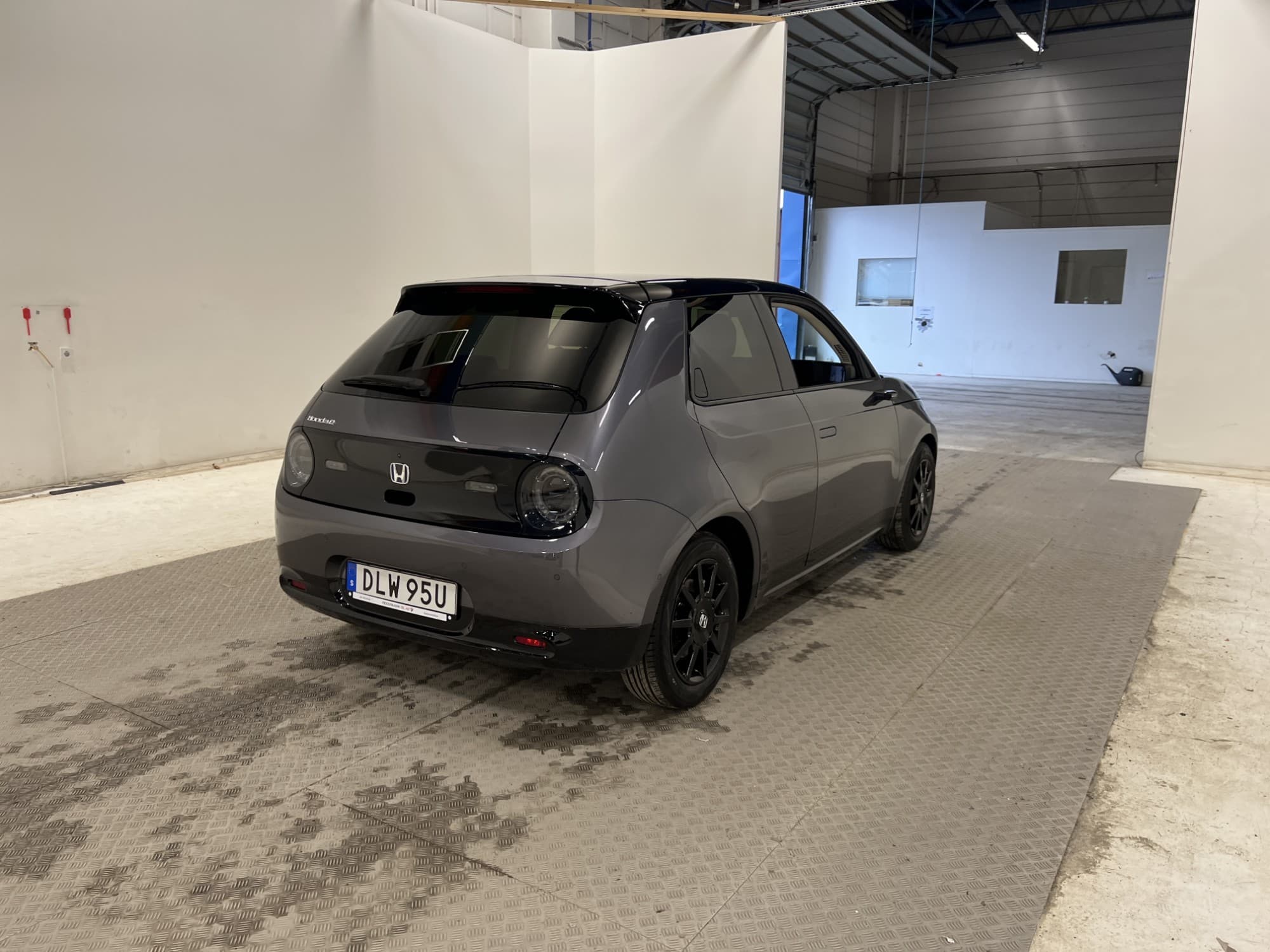 Honda E 35.5 kWh 154hk