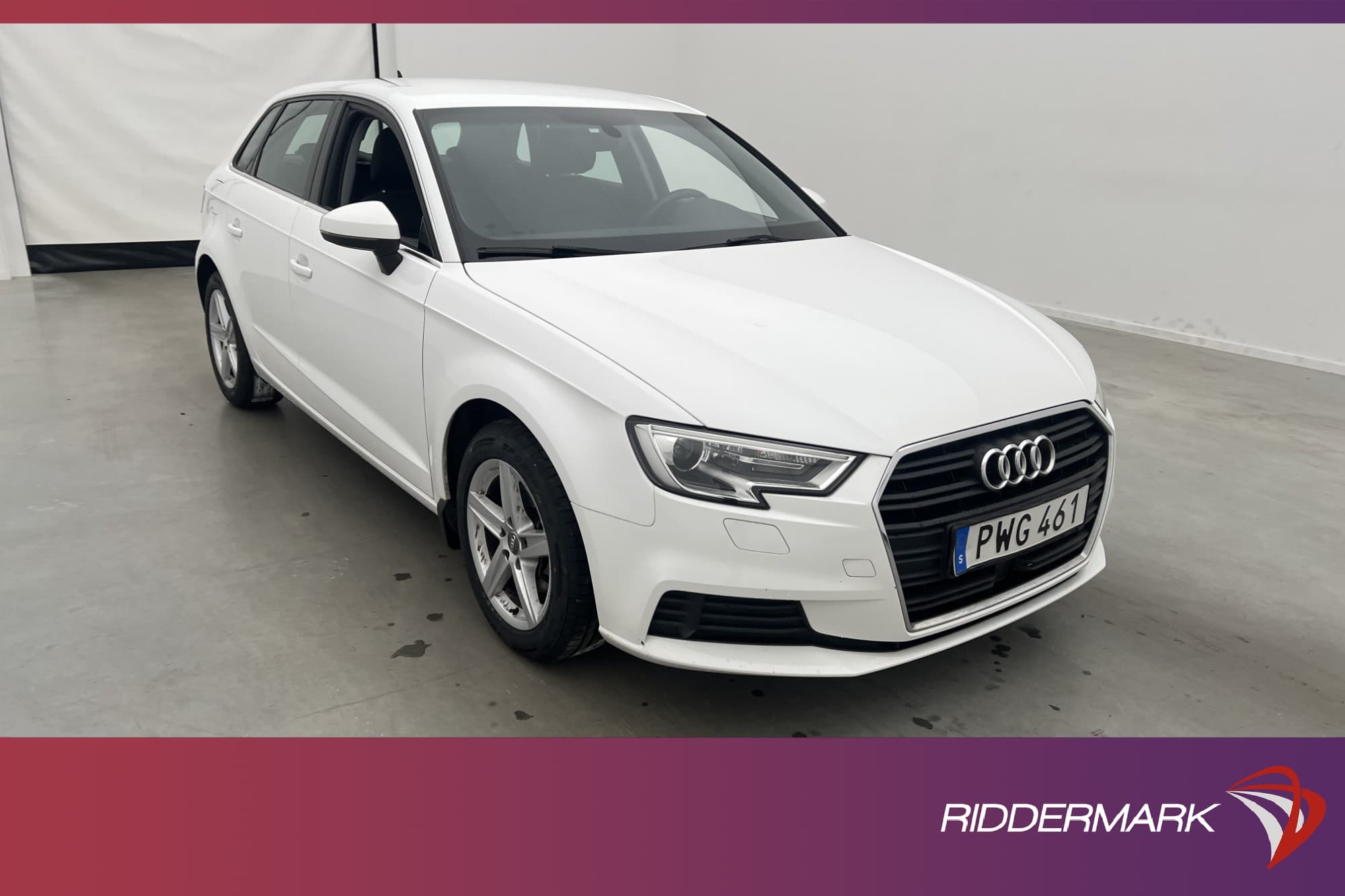 Audi A3 Sportback 35 TFSI Proline P-Sensorer Adaptiv-fart