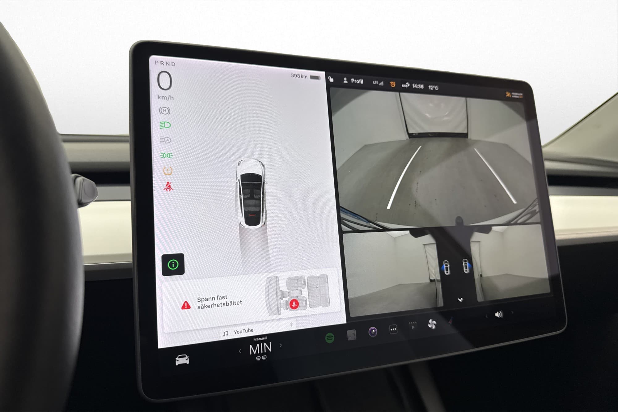 Tesla Model Y Long Range AWD Autopilot Drag Svensksåld
