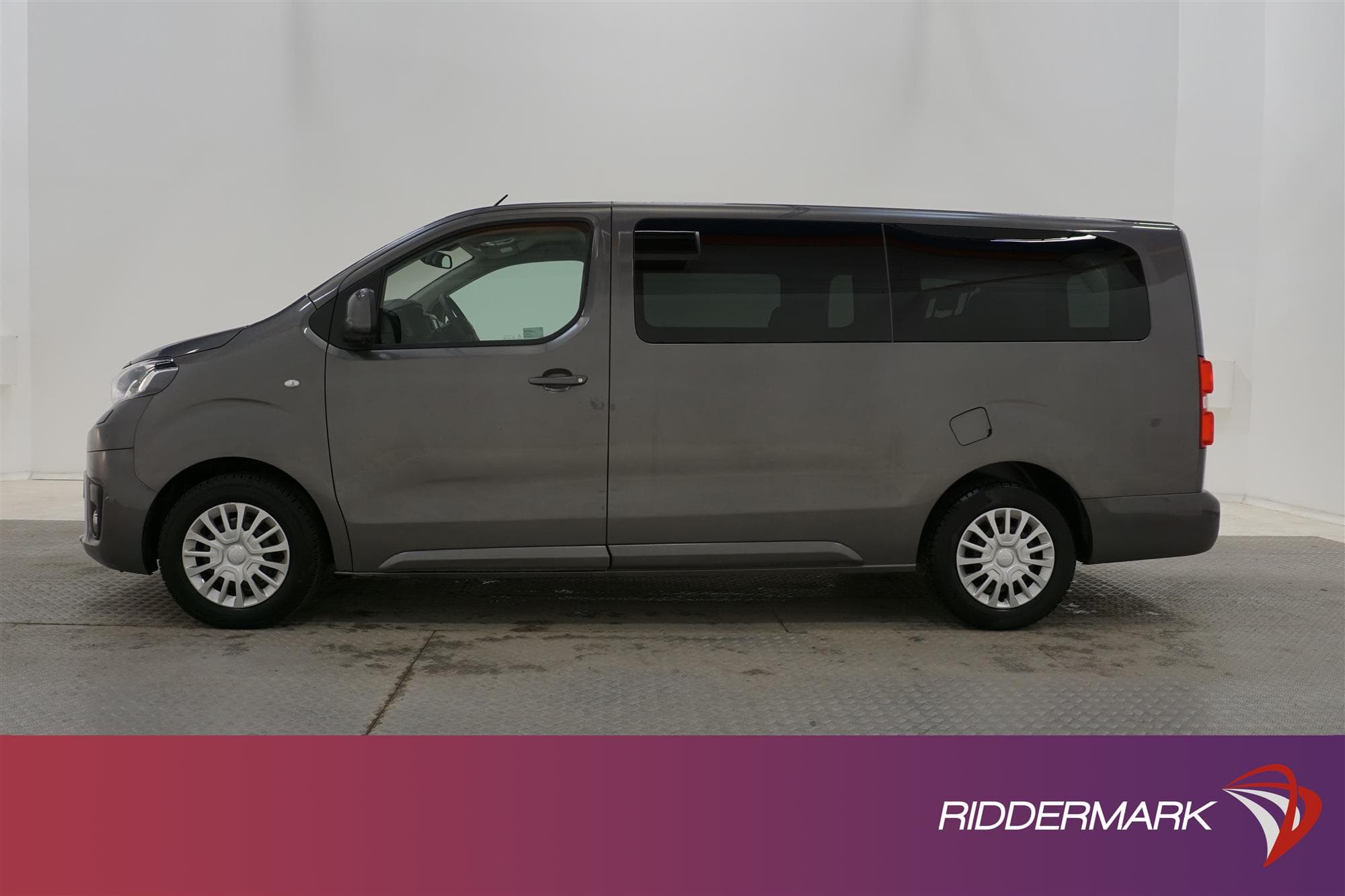 Toyota Proace Verso 1.6 D-4D Eu6 HUD PDC X-Lång Nyservad