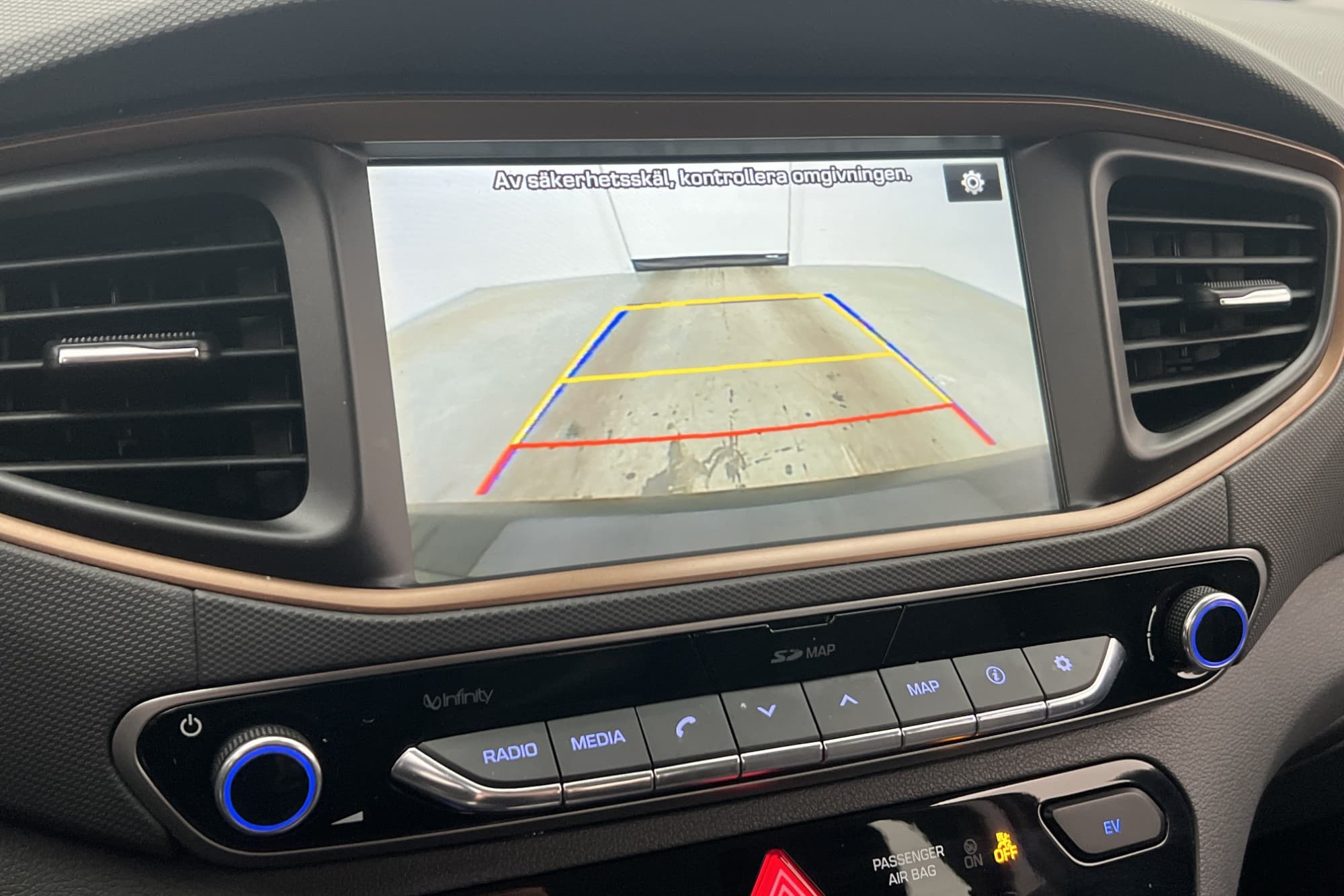 Hyundai Ioniq Electric 28 kWh 120hk Premium Kamera Navi