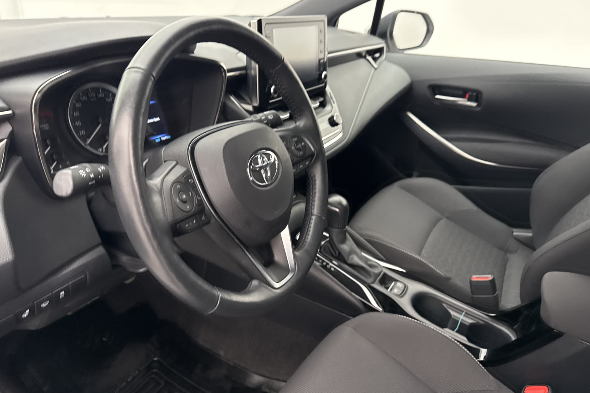Toyota Corolla Hybrid Active Kamera Rattvärme Adaptiv-fart