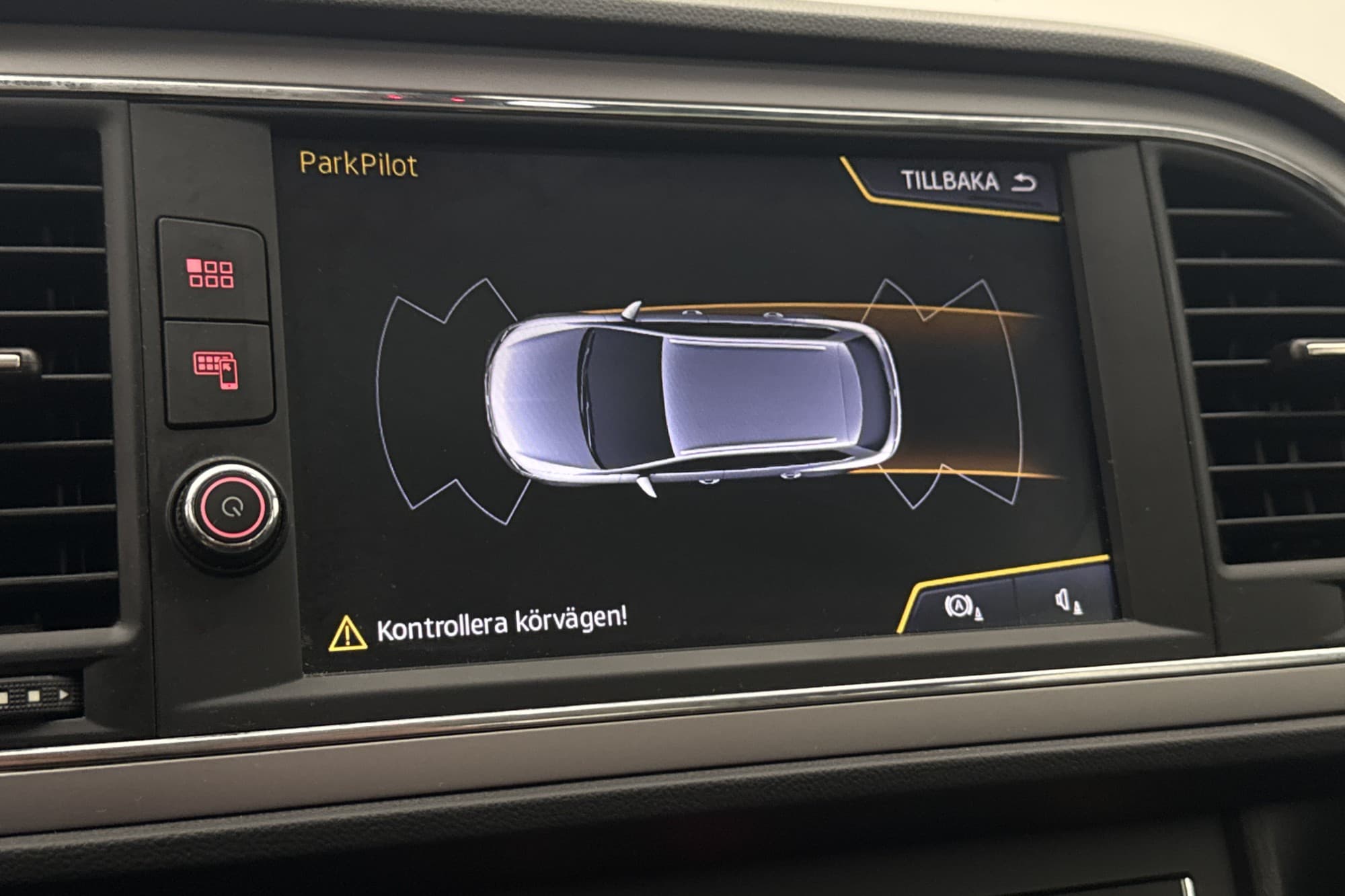 SEAT Leon ST 1.2 TSI 110hk Panorama M&K-värm P-sensorer