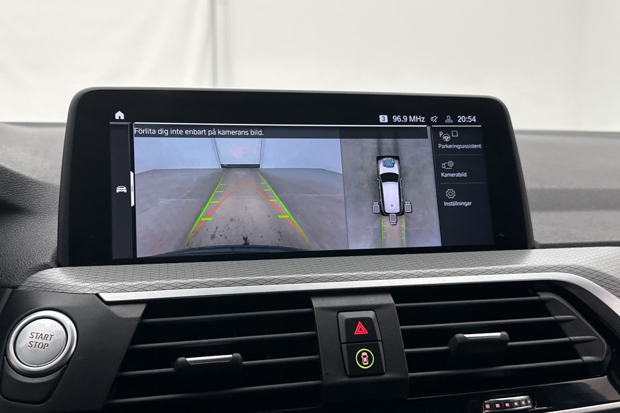 BMW X3 xDrive30e M Sport Gesture H/K HUD 360° Skinn Drag