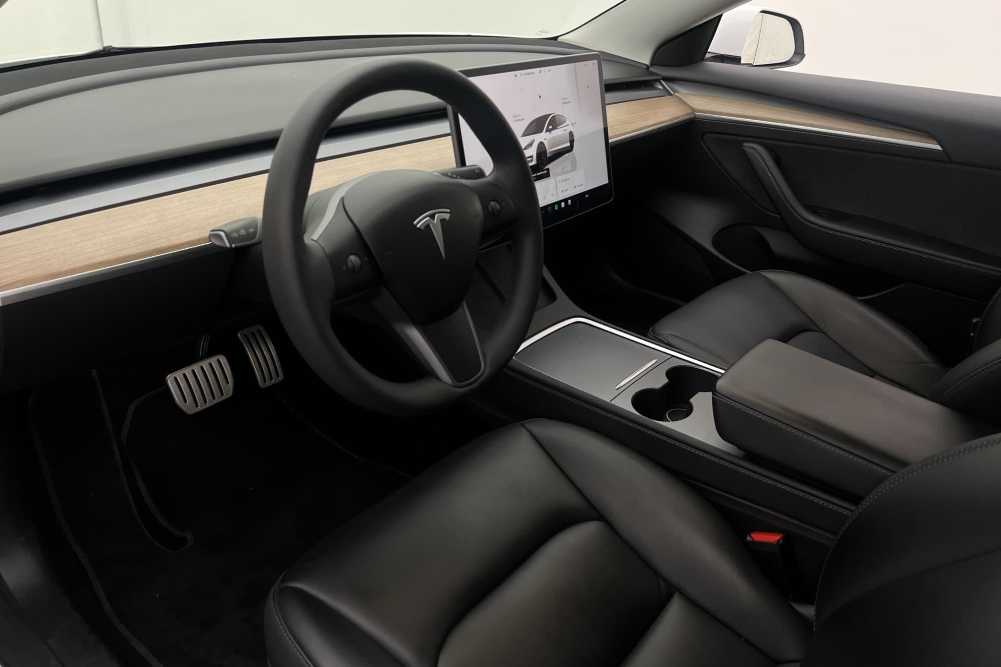 Tesla Model 3 Performance AWD Autopilot Svensksåld