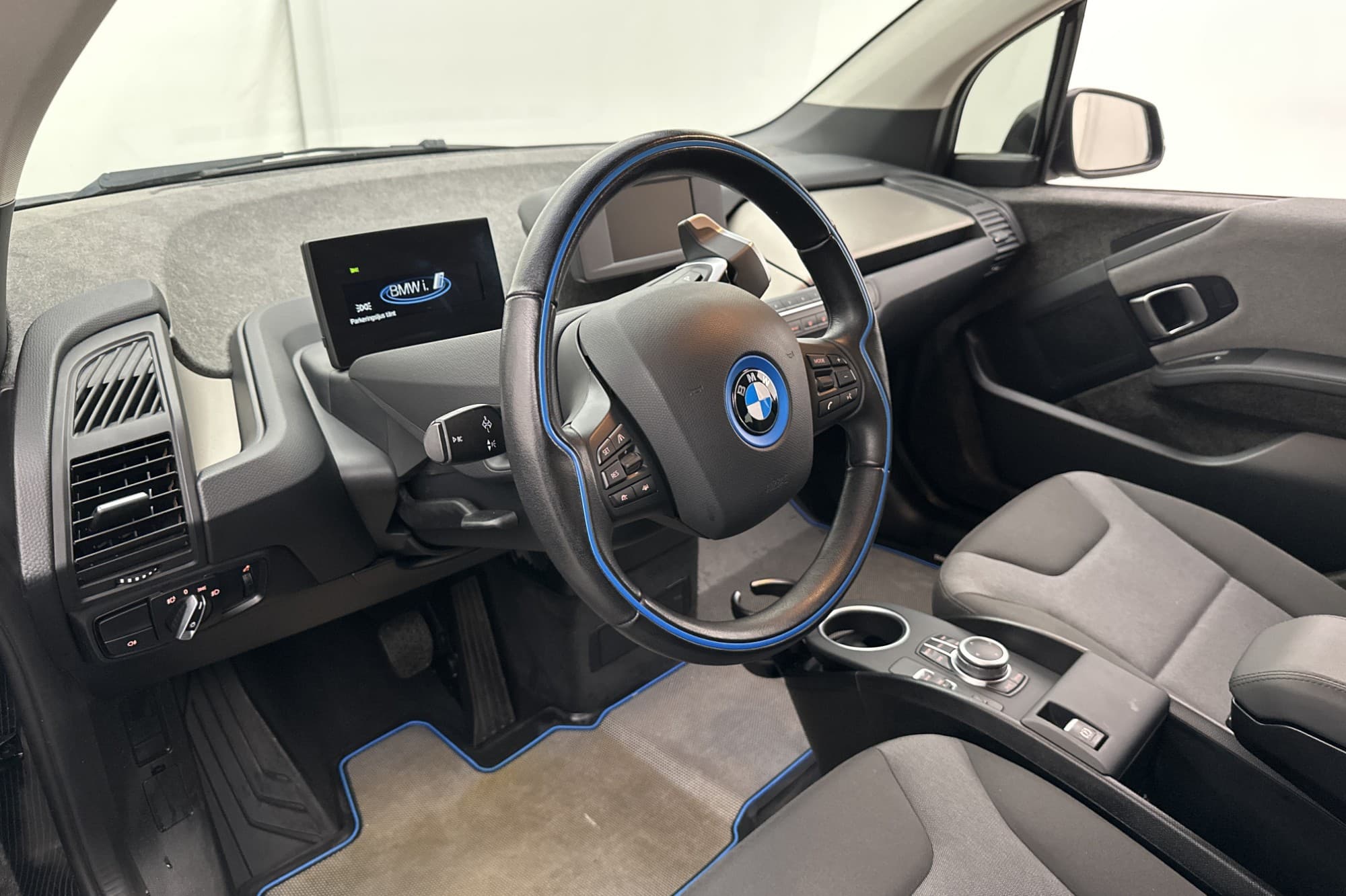 BMW i3s 120 Ah 183hk Comfort Advanced Värmepump Kamera Navi