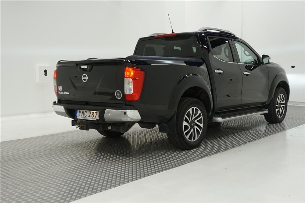 Nissan Navara 2.3dCi Automat Tekna 4x4 Eu6 Värmare Taklucka exteriör