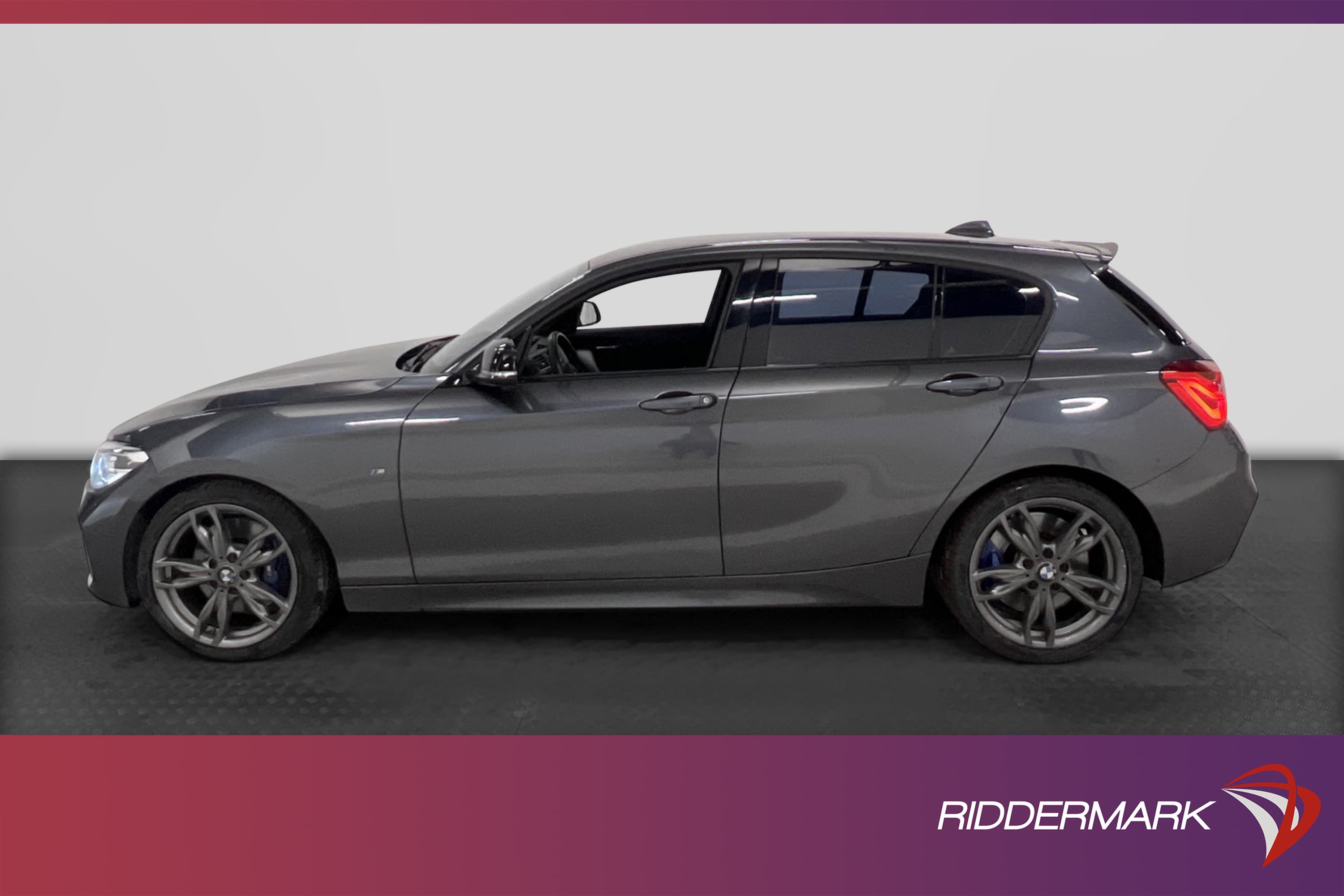 BMW M140i