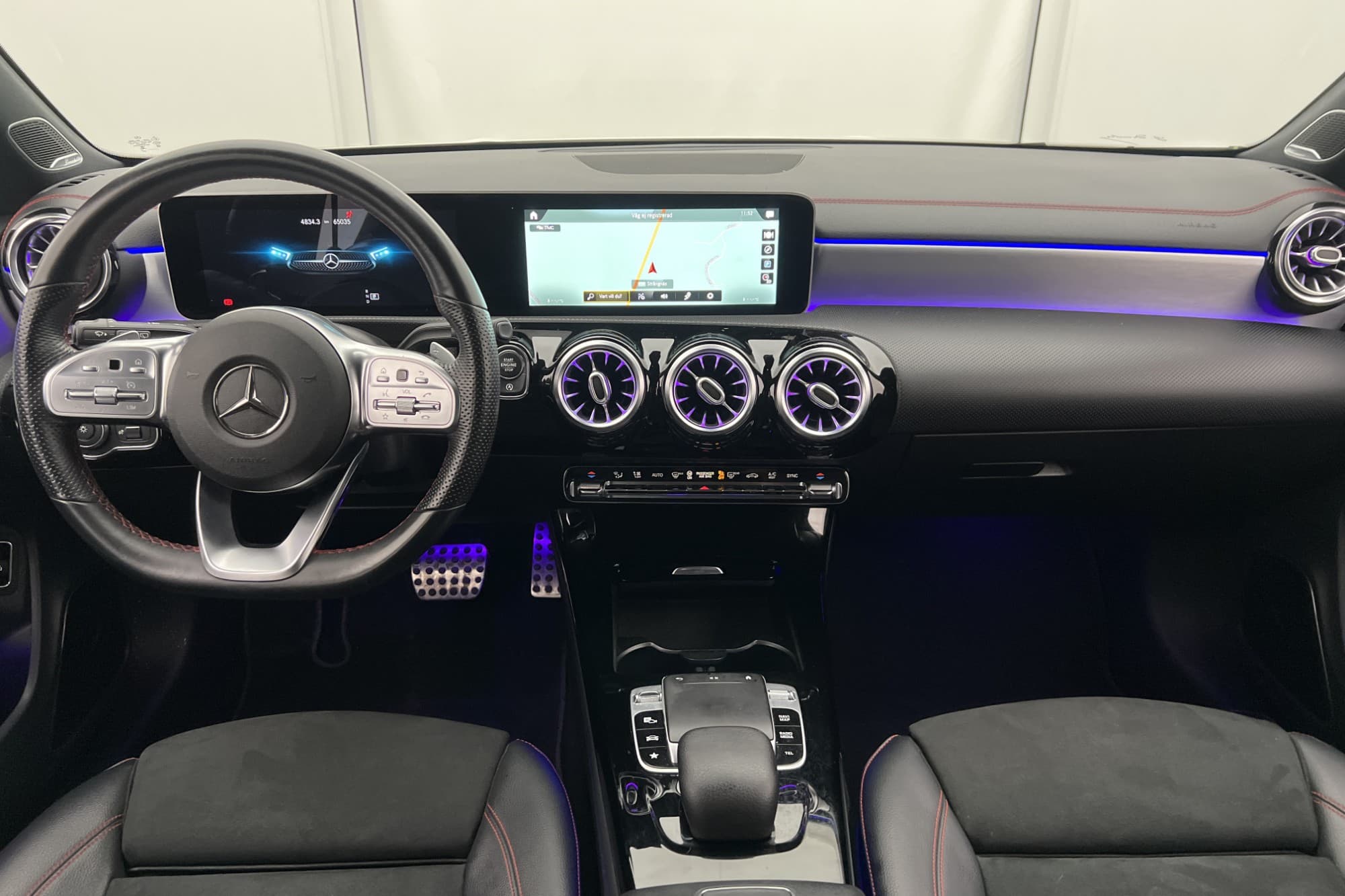 Mercedes-Benz CLA 220 190hk AMG Widescreen Burm Kamera Drag