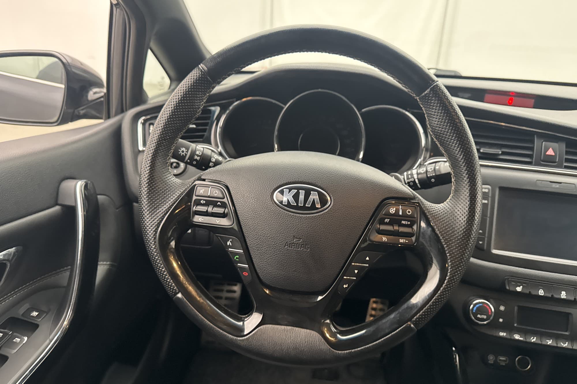 Kia Ceed Sportswagon 135hk GT-Line Kamera CarPlay Rattvärme