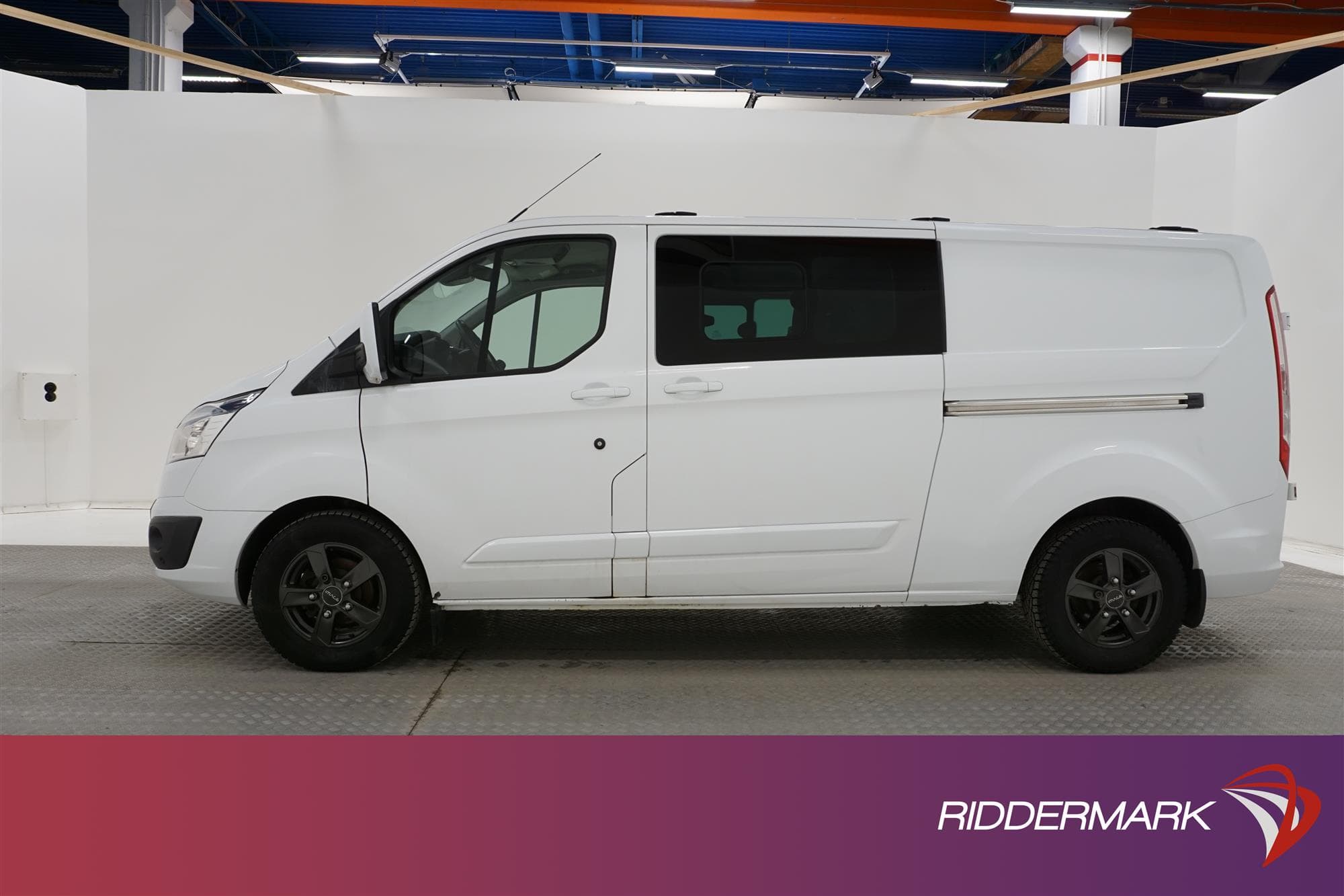 Ford Transit Custom Crew Van 2.2TDCi Limited Värmare Drag